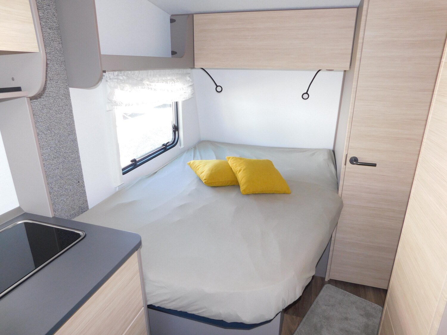 Next Next 380 - Bild 12