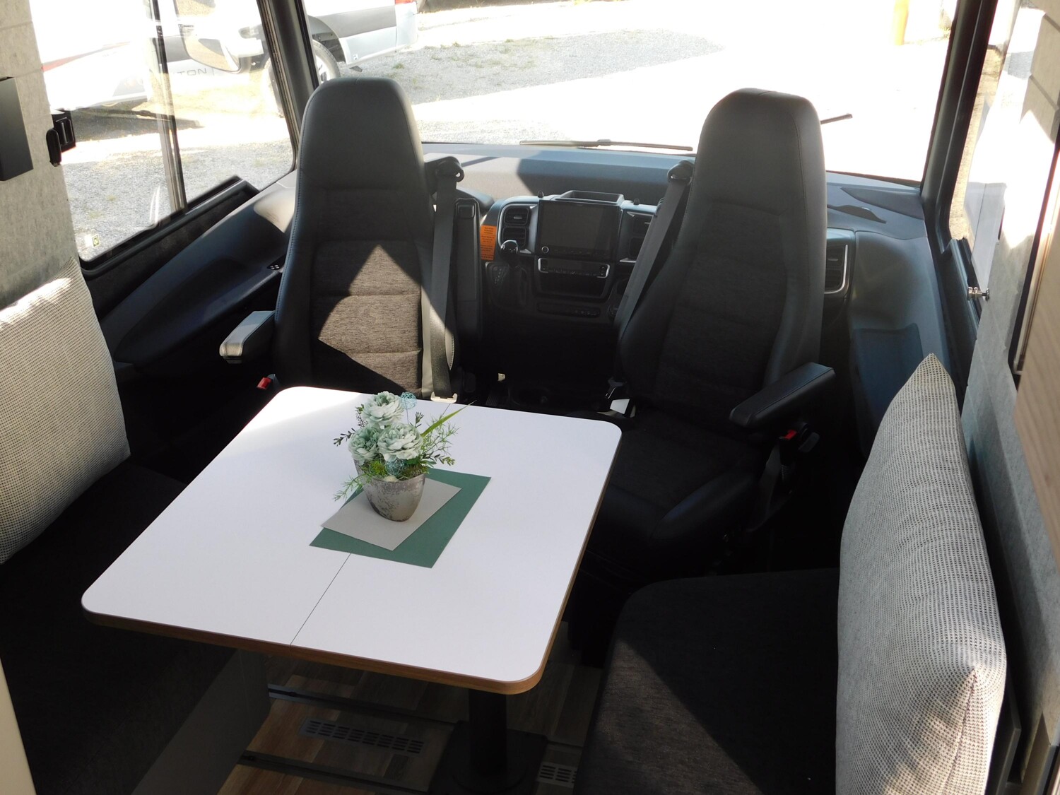 Niesmann-Bischoff iSmove 6.9 E - Bild 12