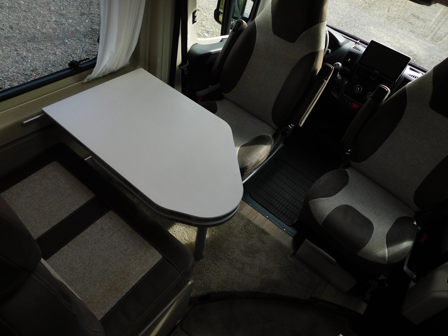 Pössl Roadcruiser XL 640 2,08m Bett, Solar, SAT+TV - Bild 14