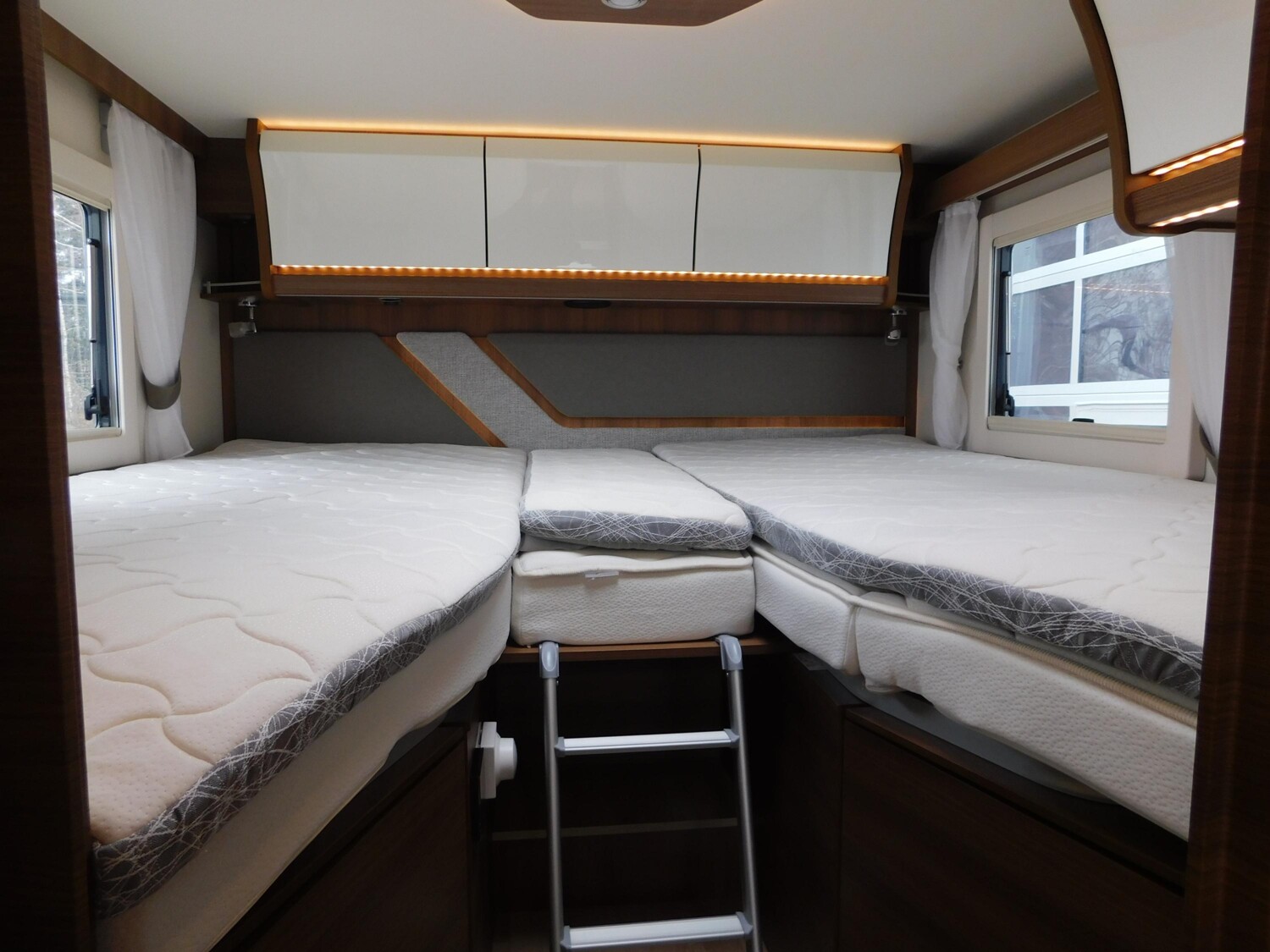 Rapido Serie M M66 Hubstützen, Lithium, Bugschränke - Bild 14