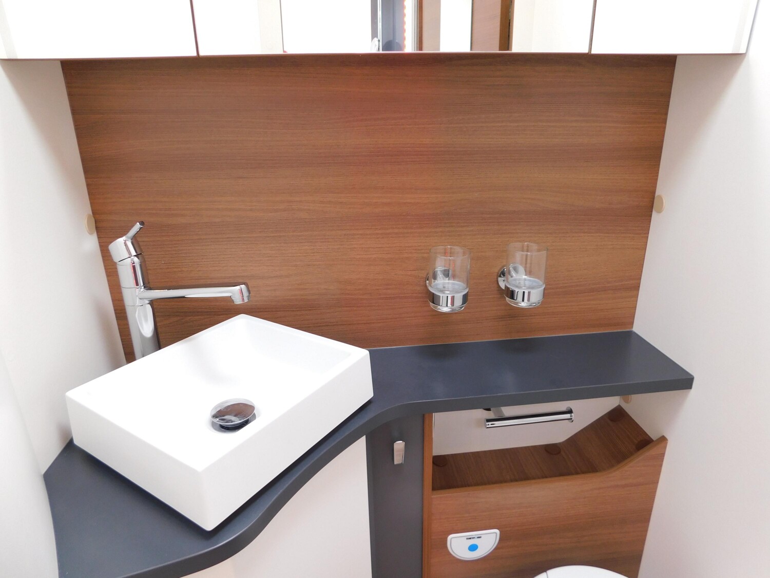 Rapido Serie M M66 Hubstützen, Lithium, Bugschränke - Bild 20