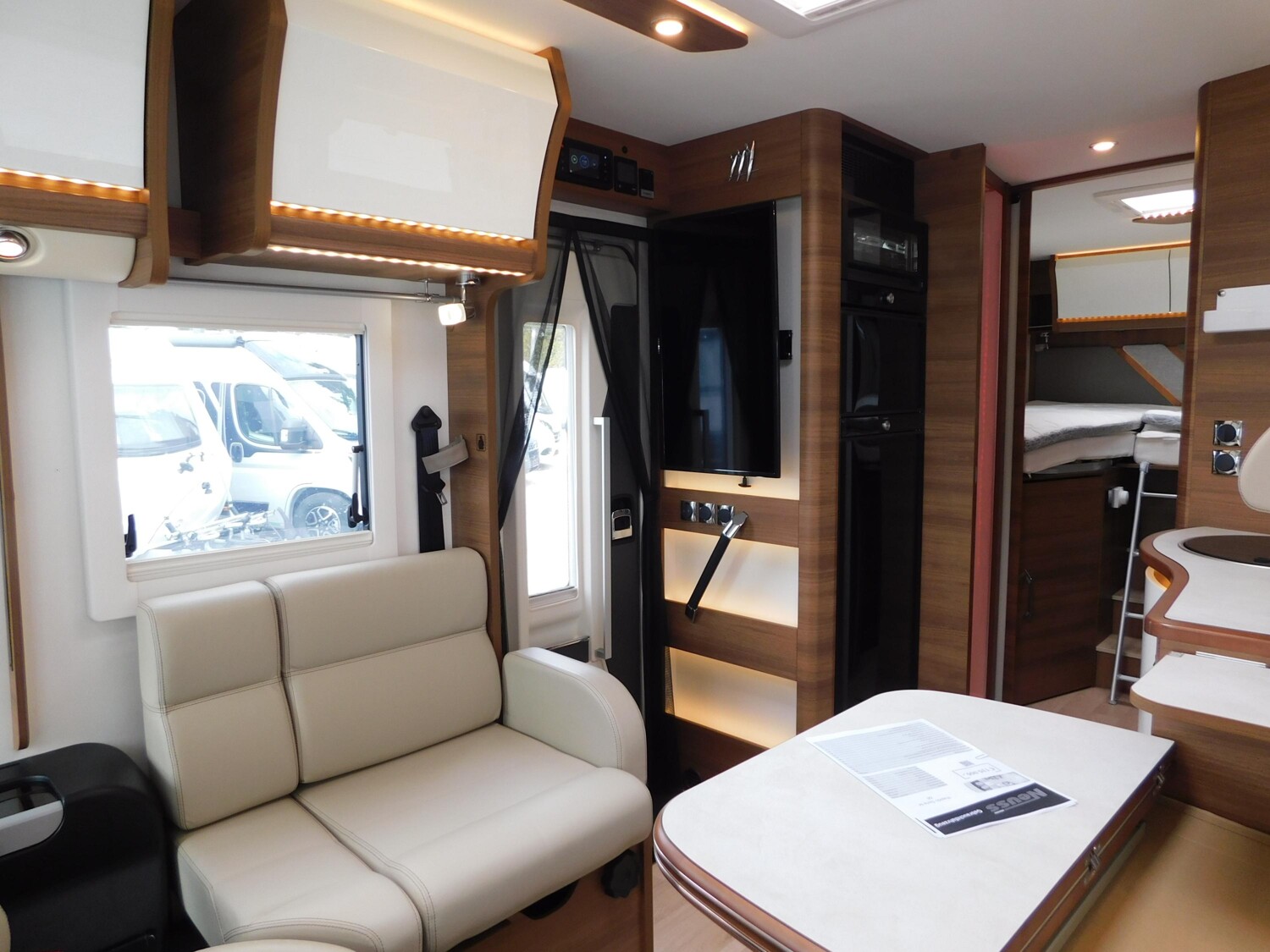 Rapido Serie M M66 Hubstützen, Lithium, Bugschränke - Bild 9