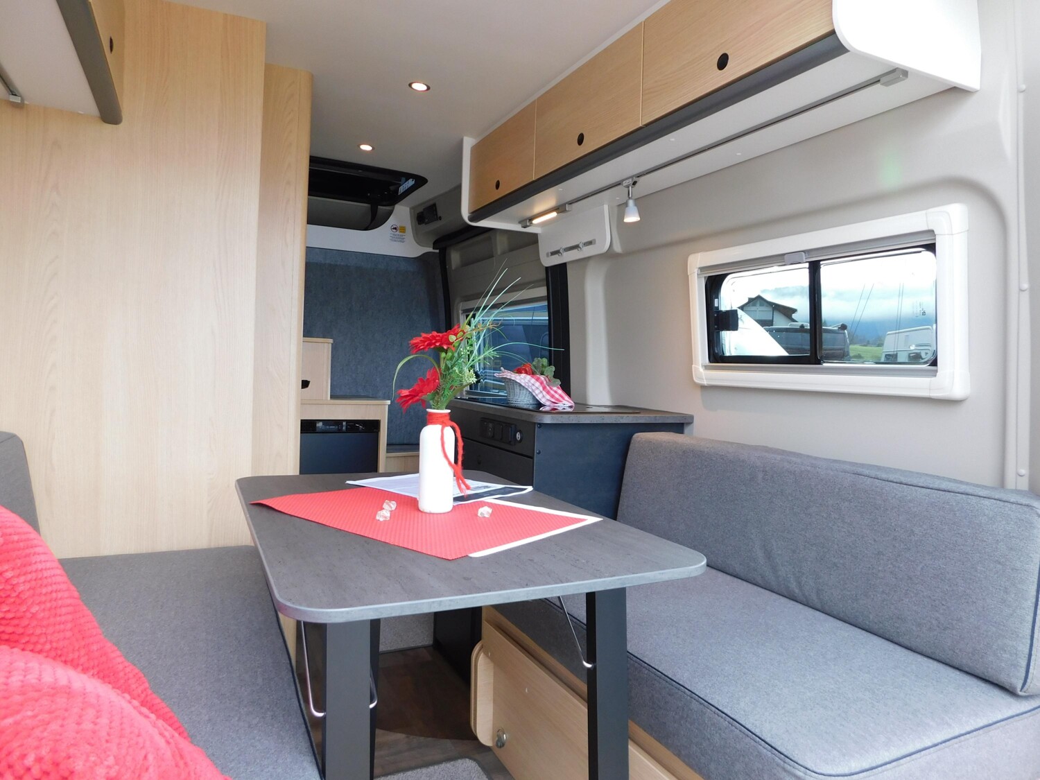 Sunlight Vanlife 540 AWT iso+beheizt, Fenster hi.re. - Bild 11