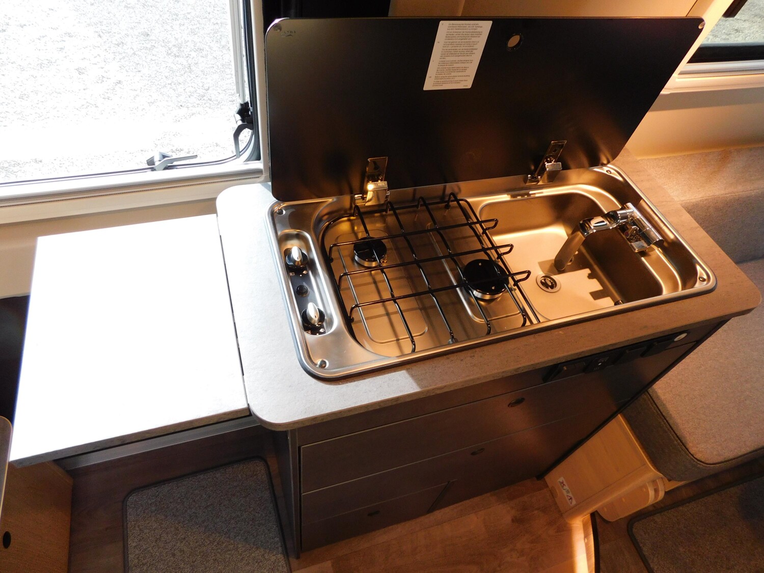 Sunlight Vanlife 540 AWT iso+beheizt, Fenster hi.re. - Bild 14