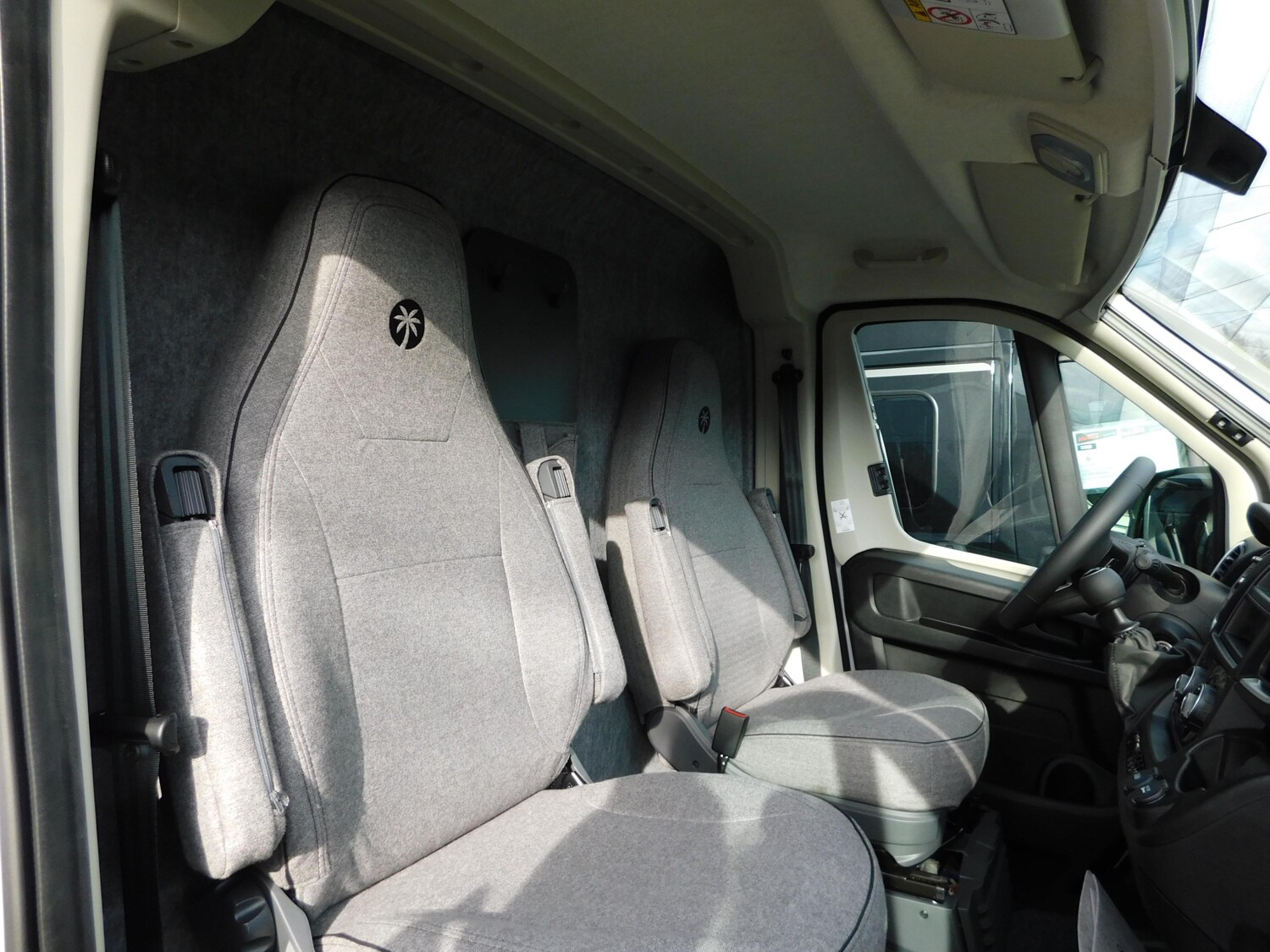 Sunlight Vanlife 540 AWT iso+beheizt, Fenster hi.re. - Bild 9