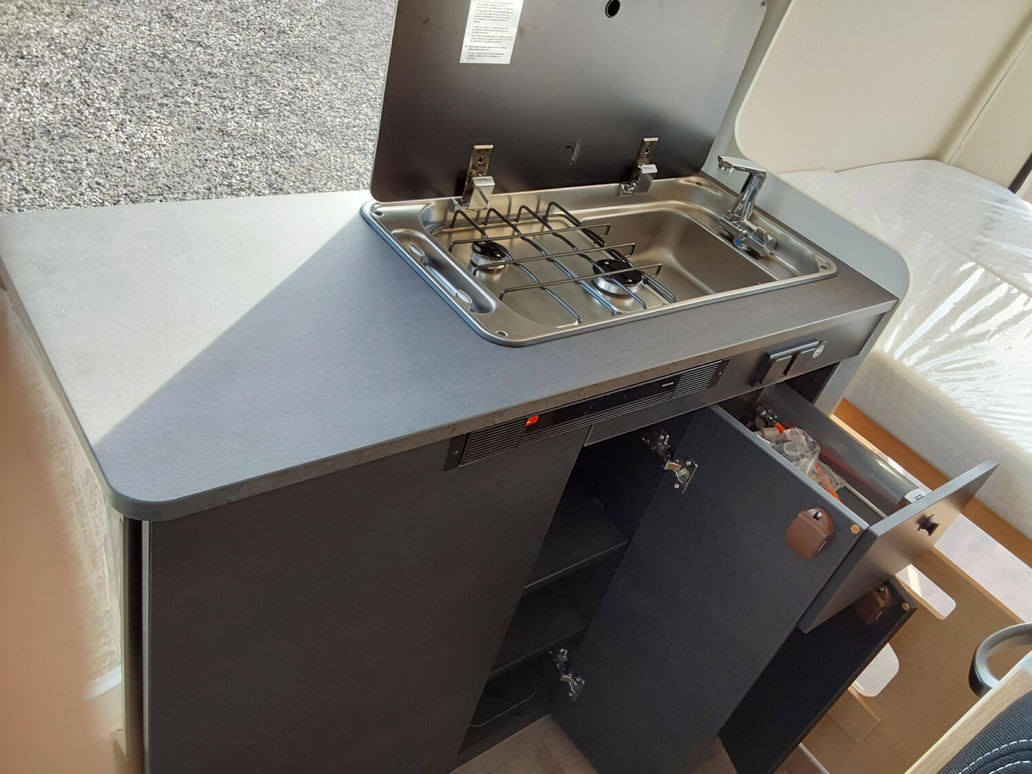 Sunlight Cliff 540 Peugeot - Bild 10