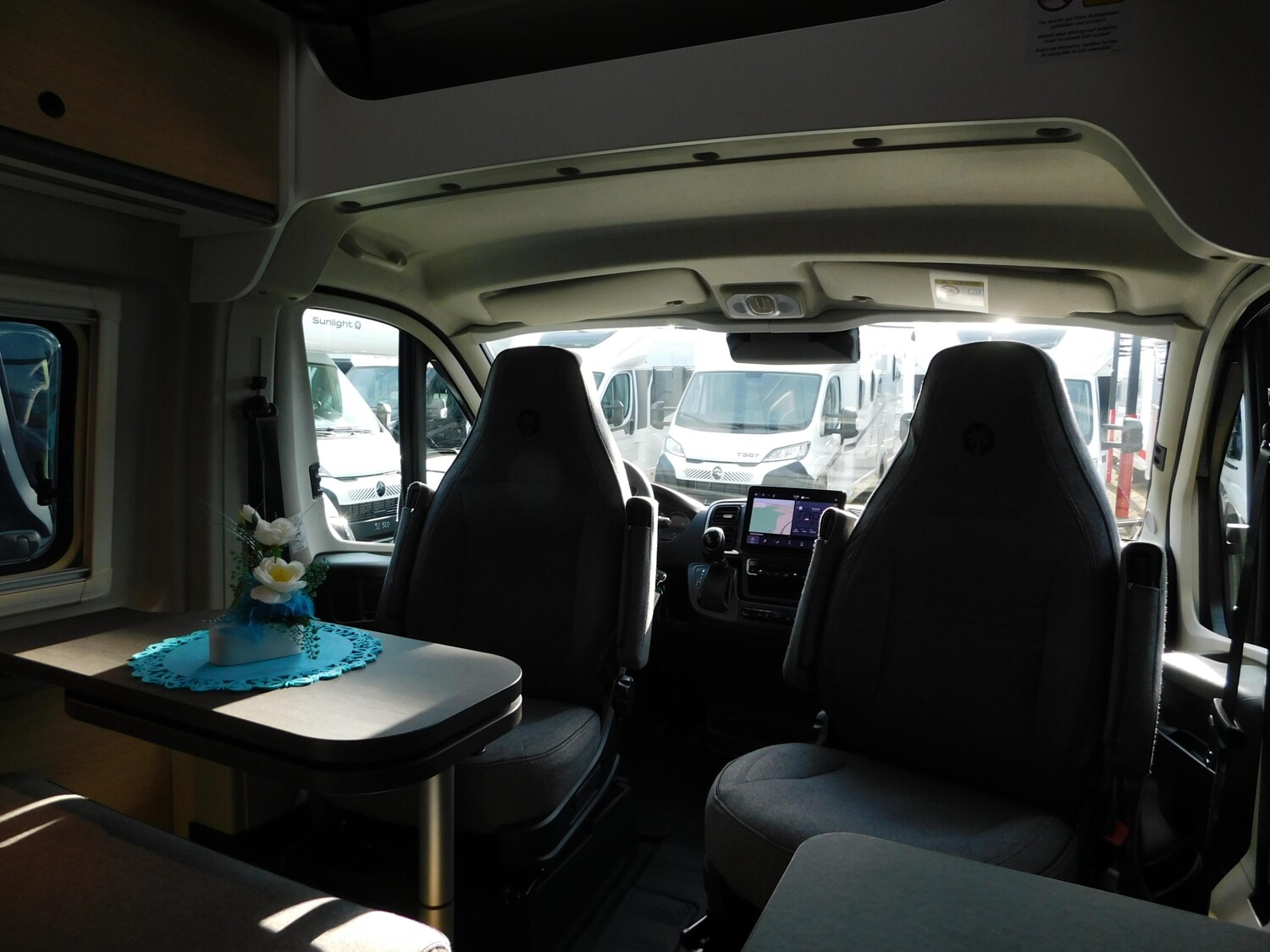 Sunlight Adventure Cliff 540 ACC+Automatik+Navi+Combi4D - Bild 11