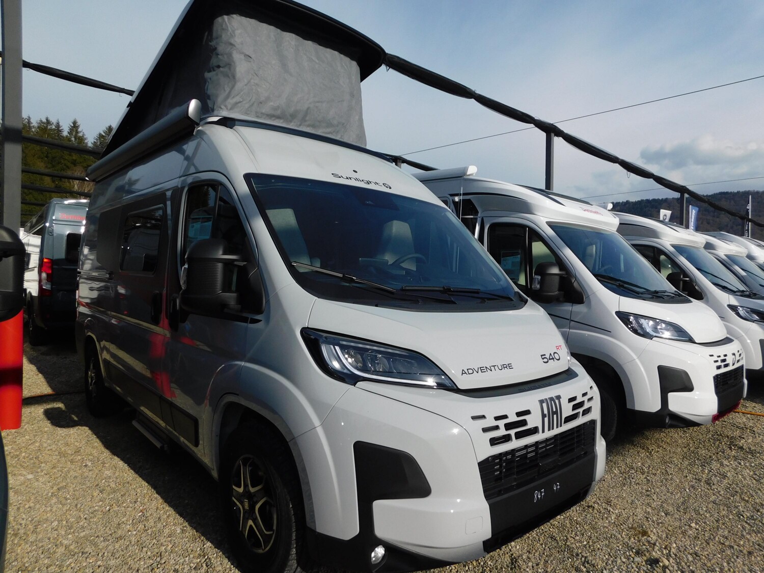 Sunlight Adventure Cliff 540 ACC+Automatik+Navi+Combi4D - Bild 2