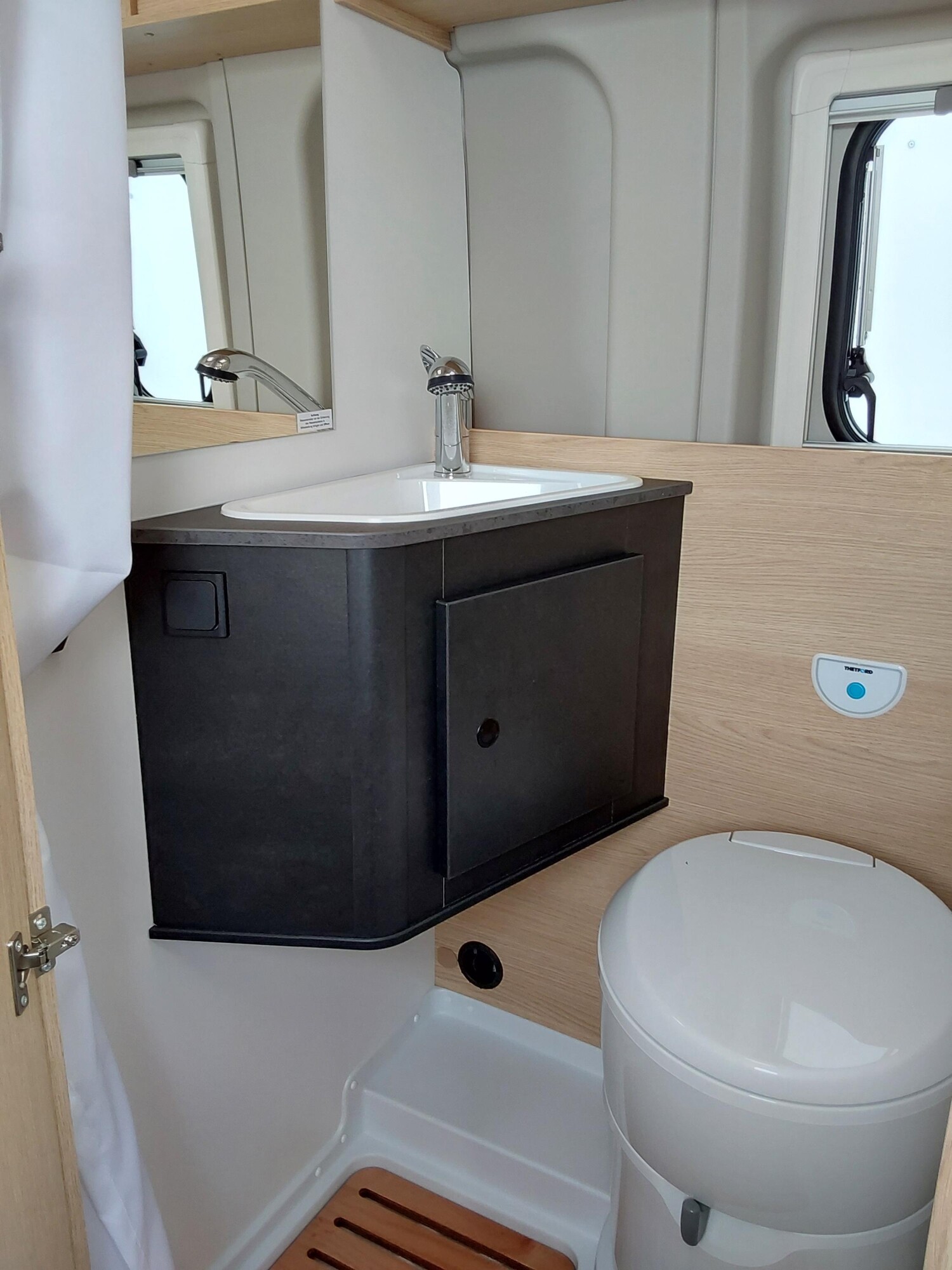 Sunlight Cliff 540 Peugeot - Bild 10