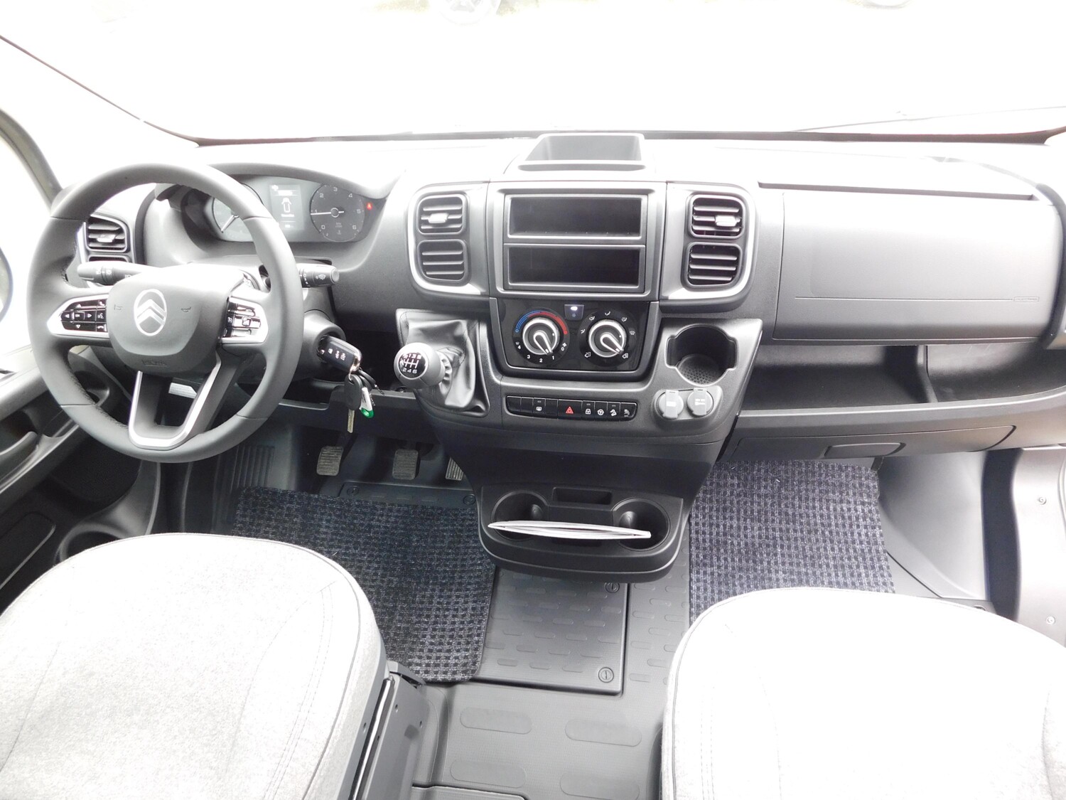 Sunlight Vanlife 540 600 Kg Zuladung !! - Bild 7