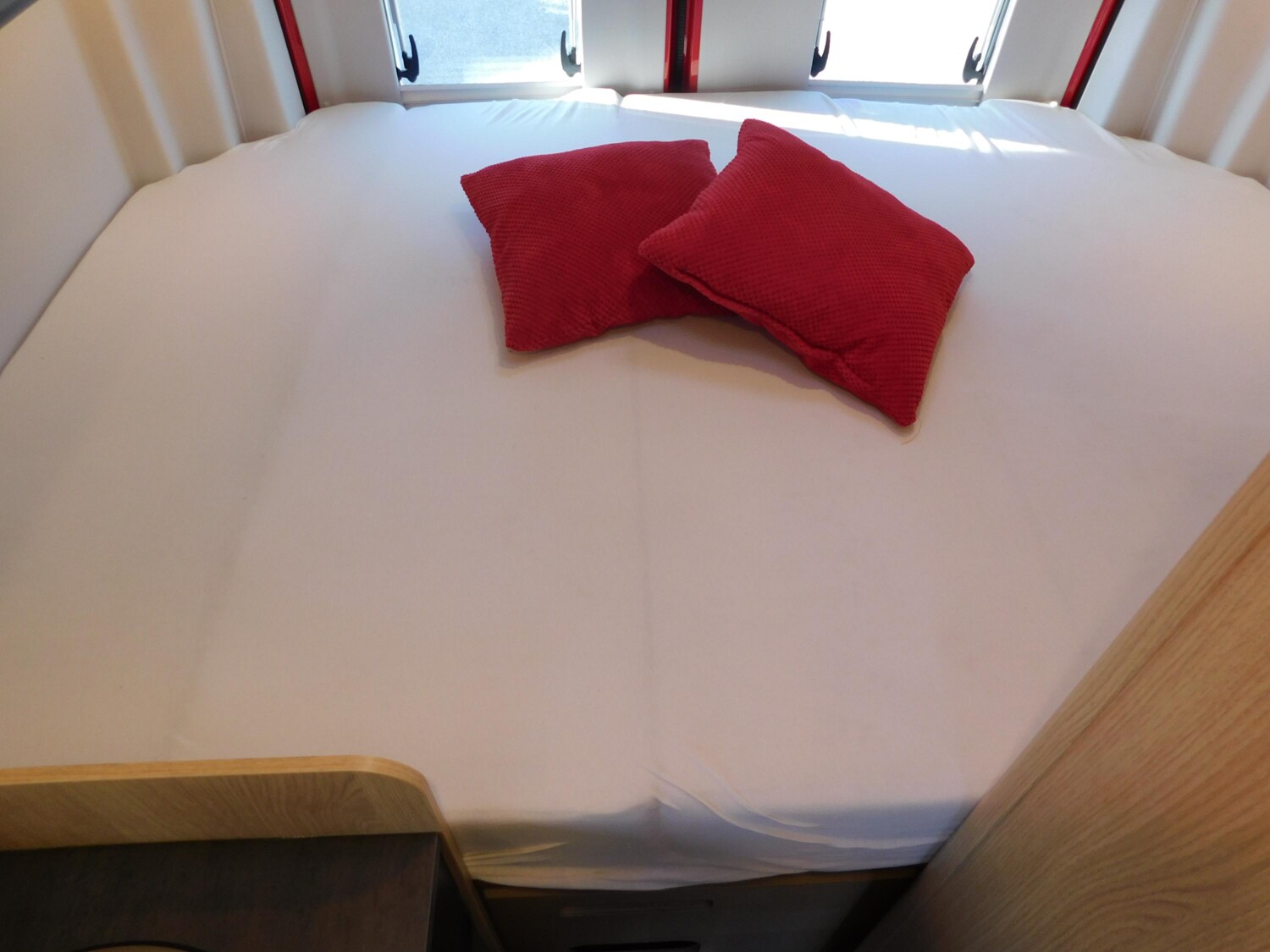 Sunlight Cliff 4x4 590 Combi4D,AHK,Xenon,AWT iso+beheizt - Bild 16