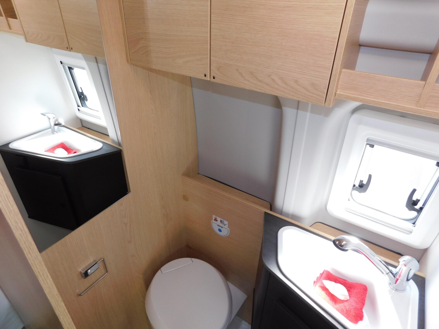 Sunlight Cliff 4x4 590 75-Jahre-Edition - Bild 18