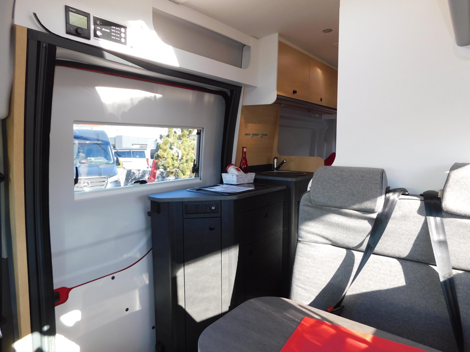 Sunlight Cliff 4x4 590 75-Jahre-Edition - Bild 9