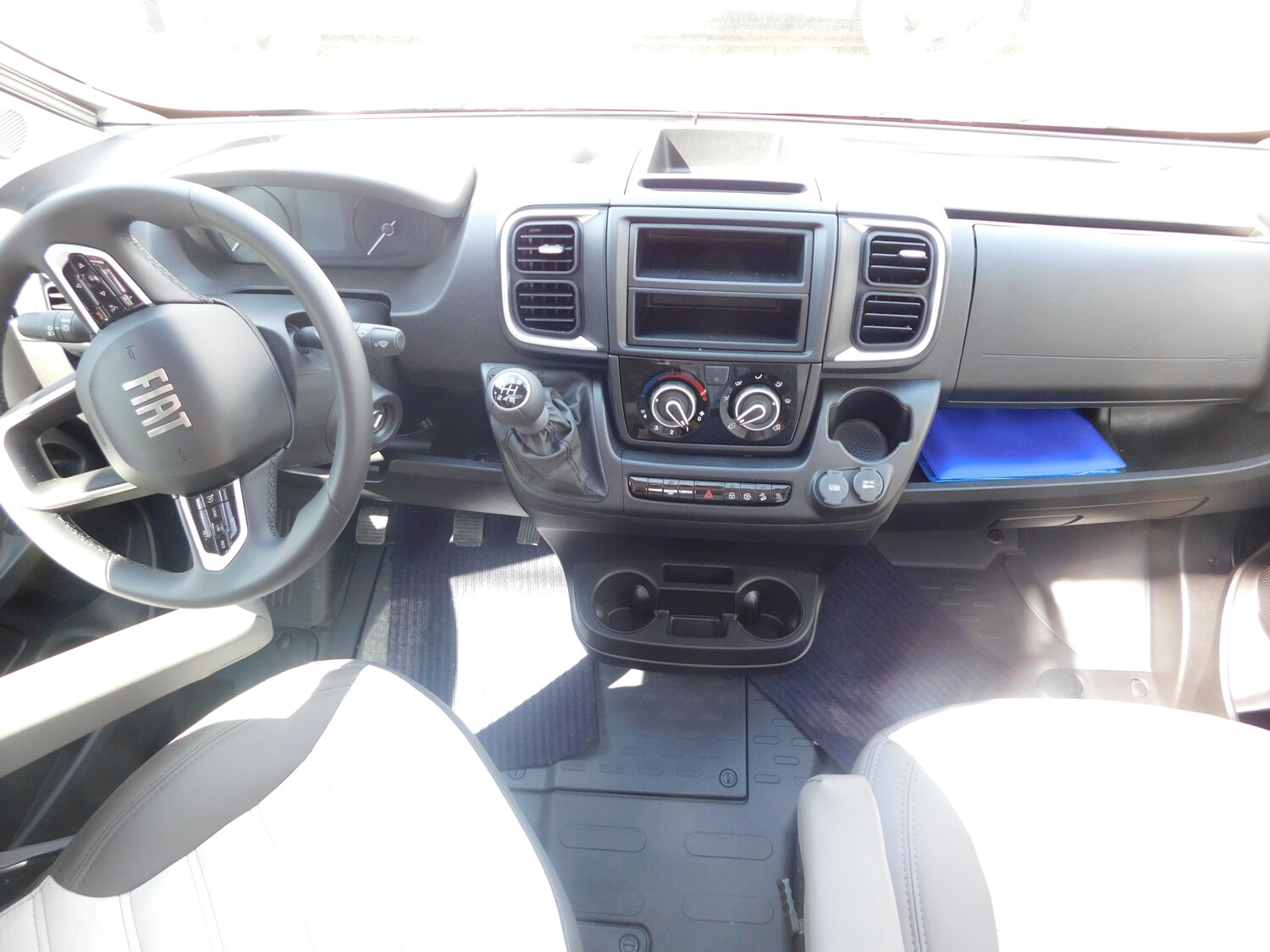 Sunlight Adventure V 60 Fiat - IC-Line - Bild 10