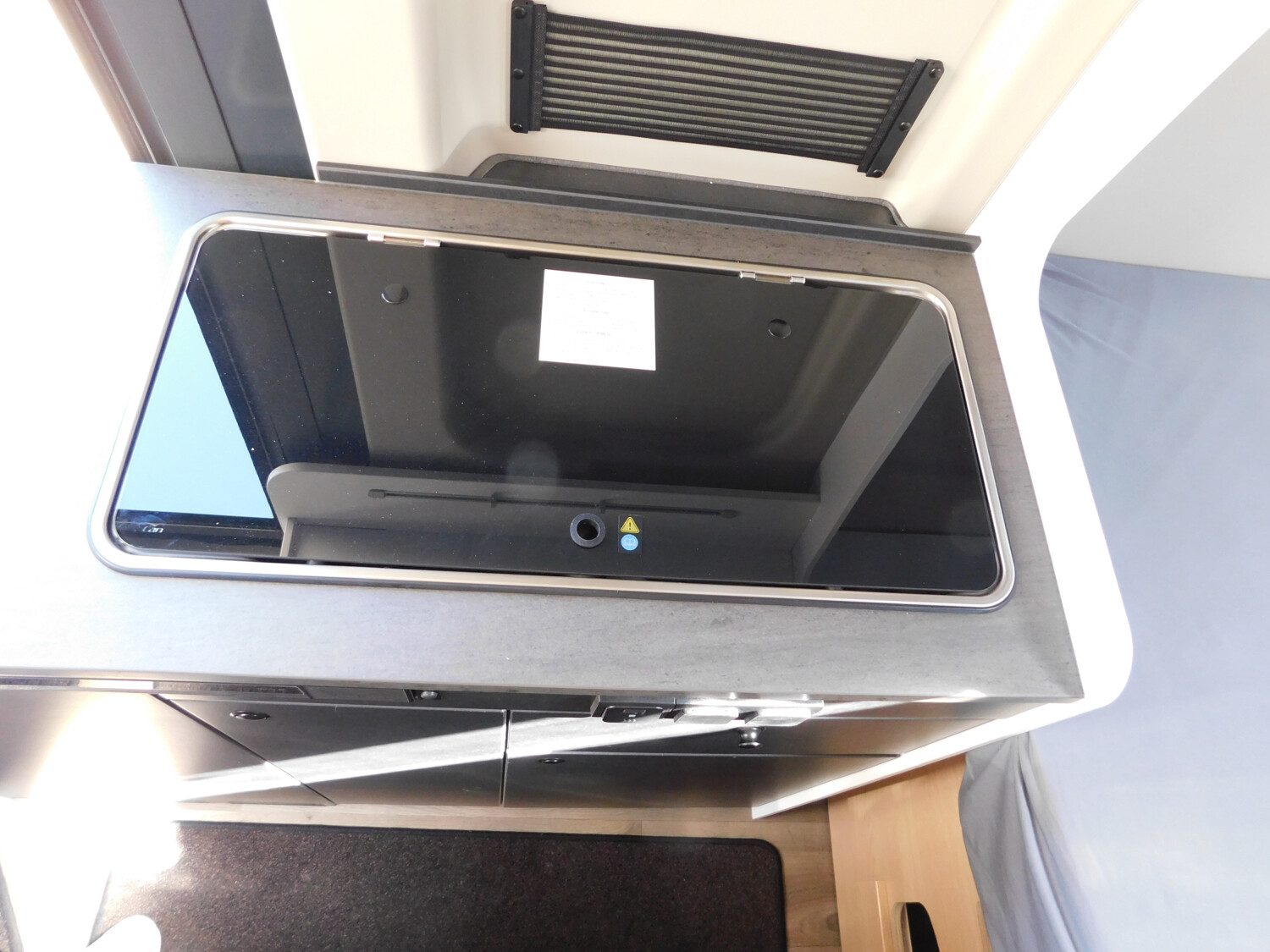 Sunlight Cliff XX 600 Combi6E, AWT iso+beheizt,LTE-Router - Bild 9
