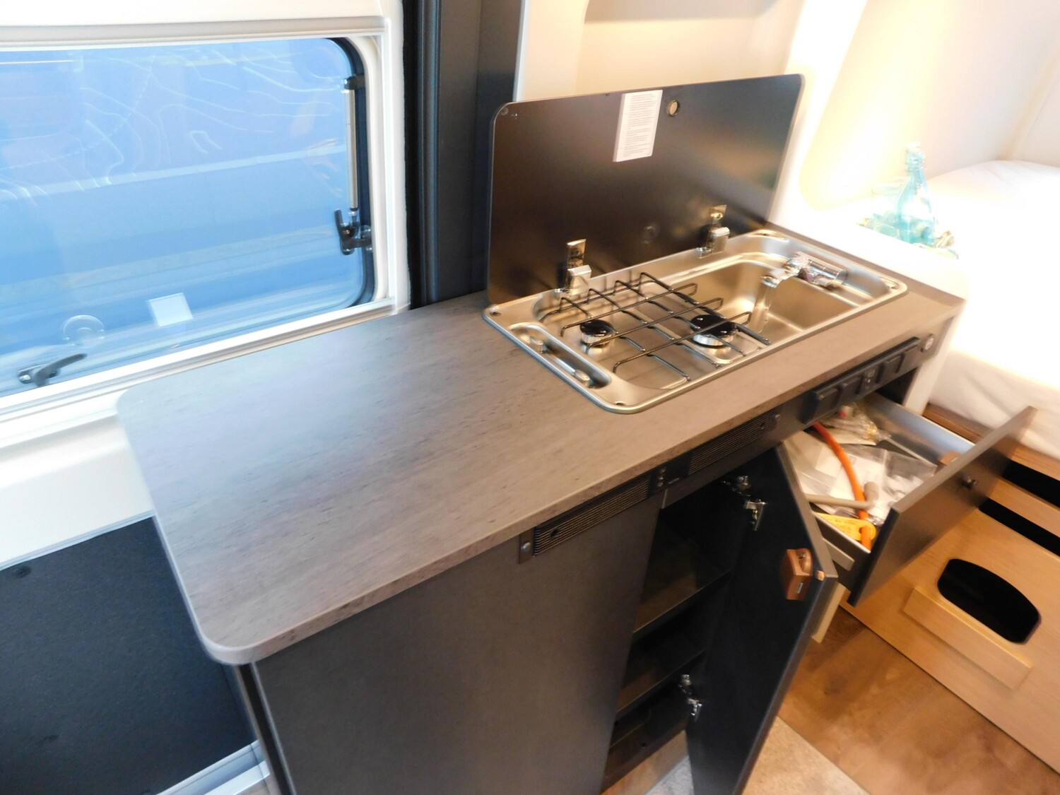 Sunlight Cliff X 600 ACC, Combi4D, Voll-LED, Digital-Pkt - Bild 15