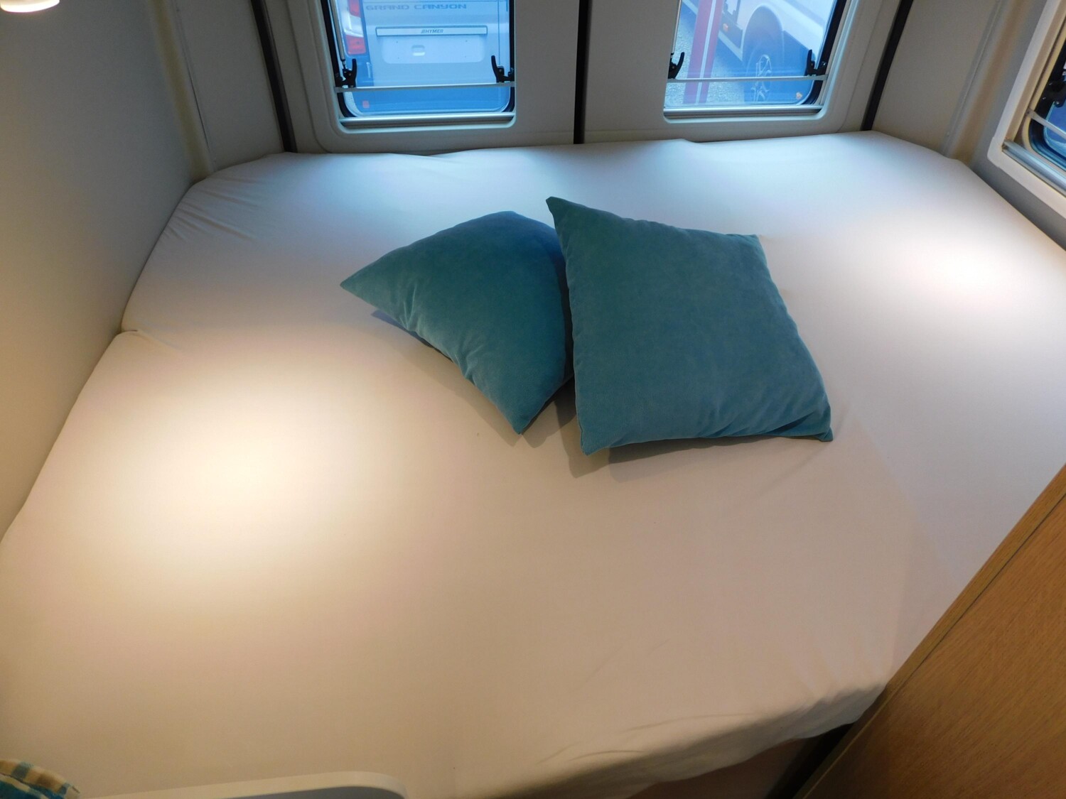 Sunlight Cliff X 600 ACC, Combi4D, Voll-LED, Digital-Pkt - Bild 17