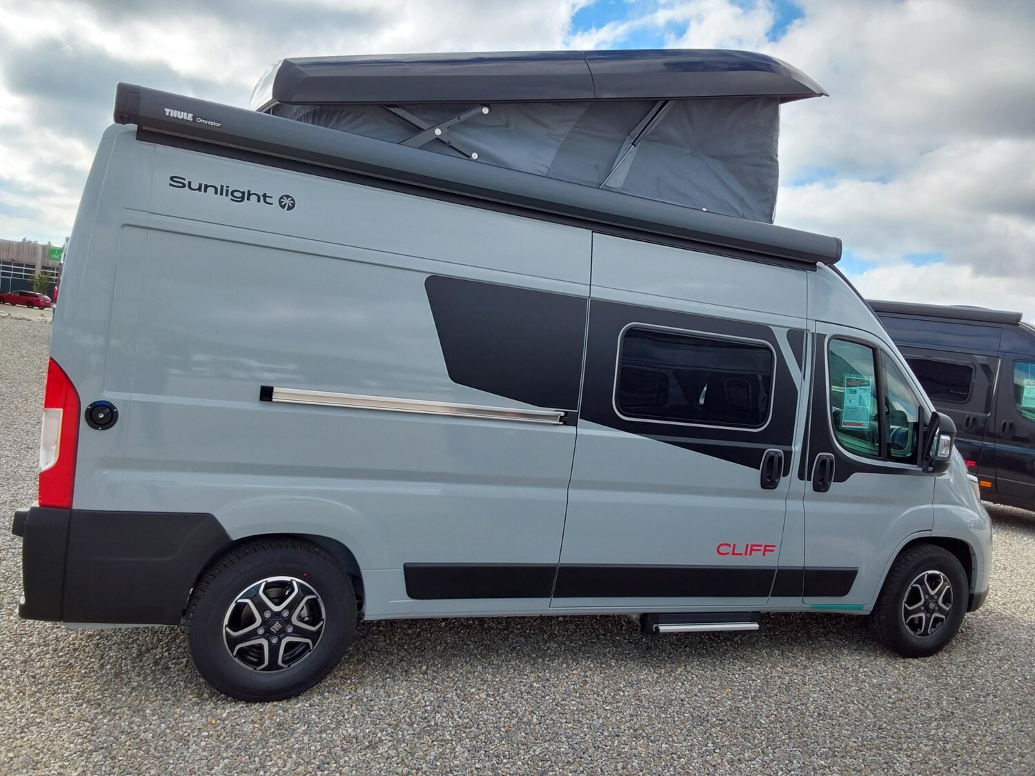 Sunlight Cliff X 600 Automatik, Schlafdach - Bild 5