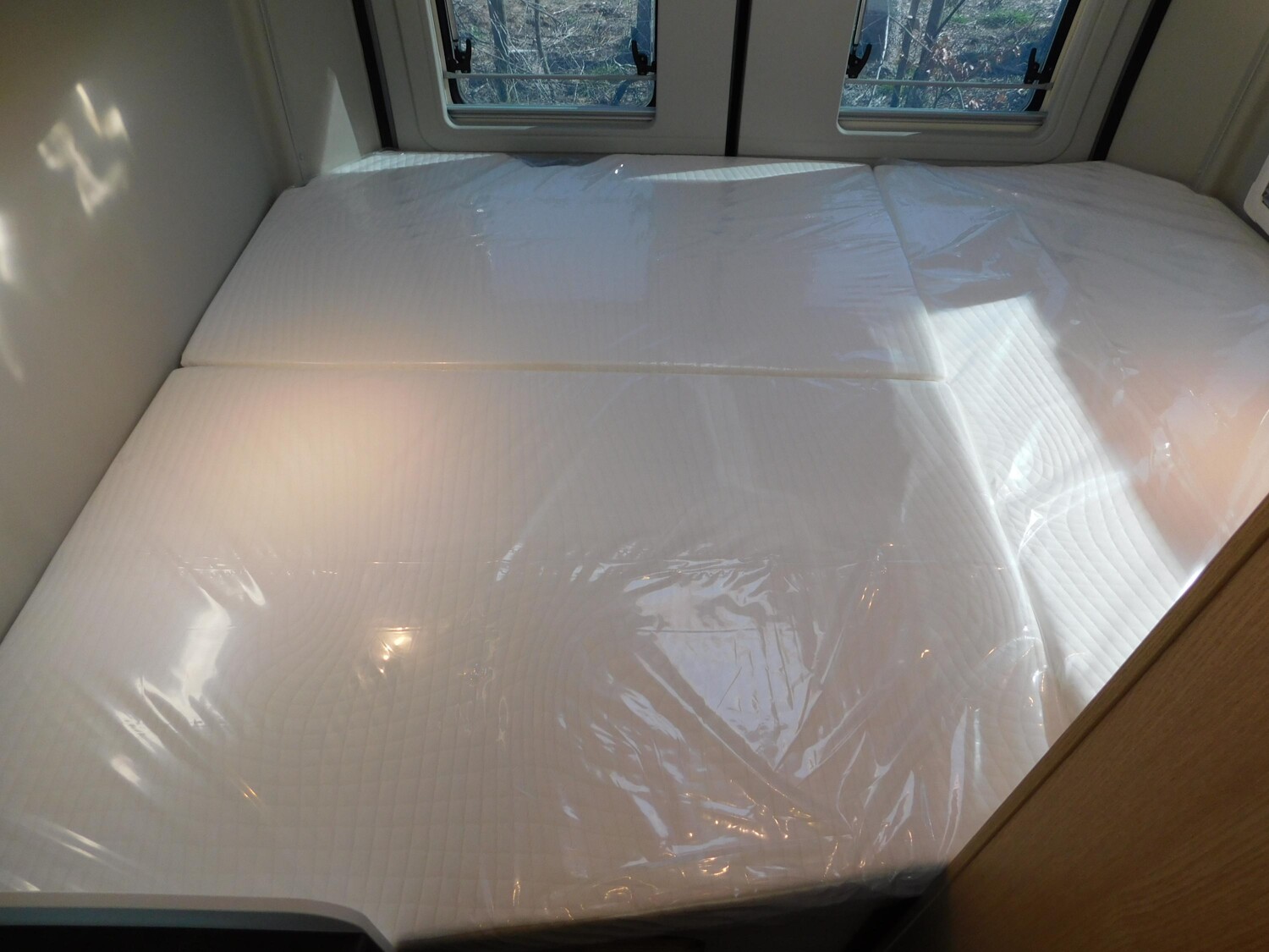 Sunlight Cliff X 600 Verfügbar ab November 2026 - Bild 18