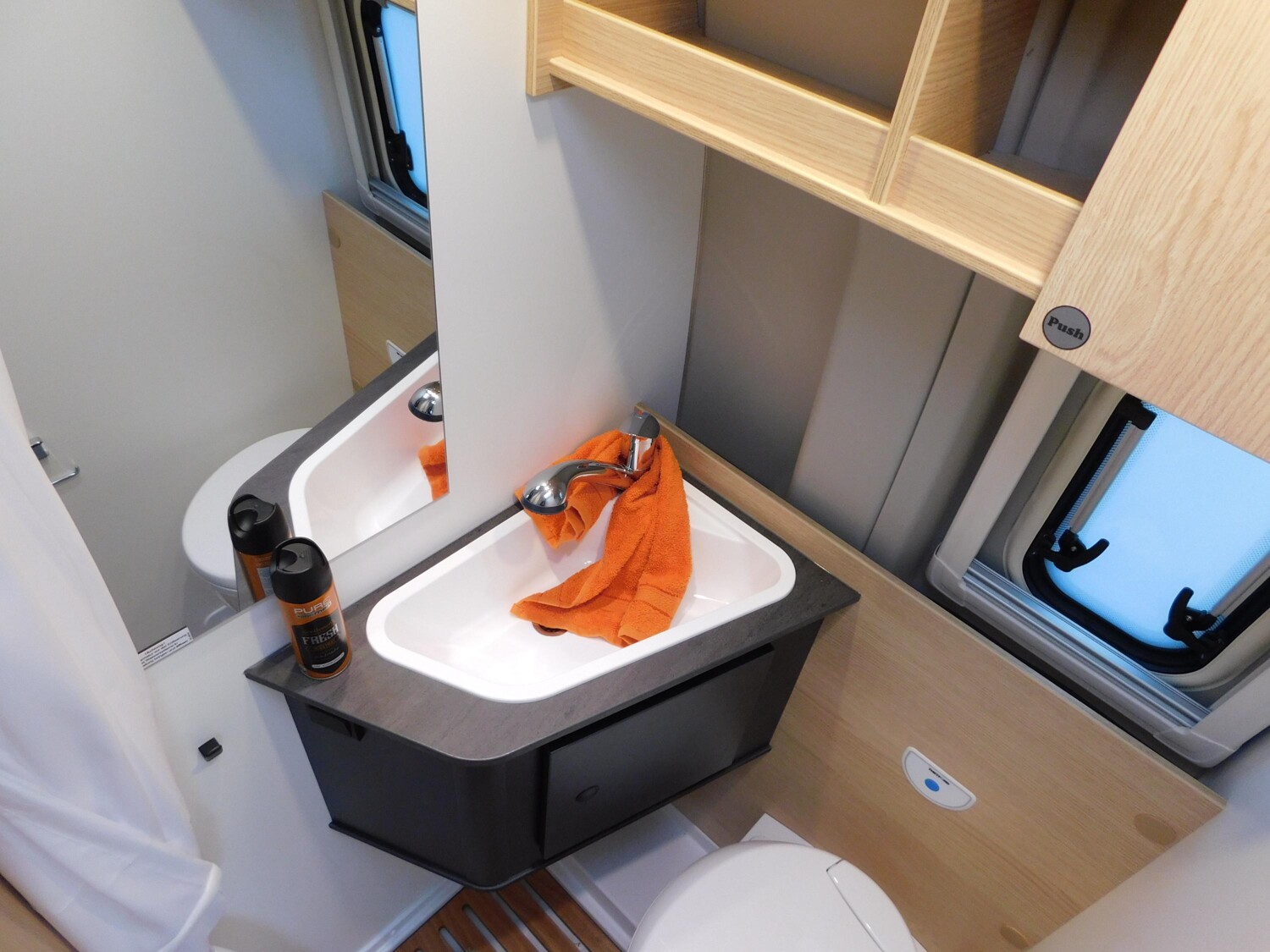 Sunlight Adventure Cliff 602 ACC+Combi4D+Digital-Pkt+LTE - Sunlight Reisemobil 2026 - Bild 17 Sunlight Adventure Cliff 602 ACC+Combi4D+Digital-Pkt+LTE - Bild 17