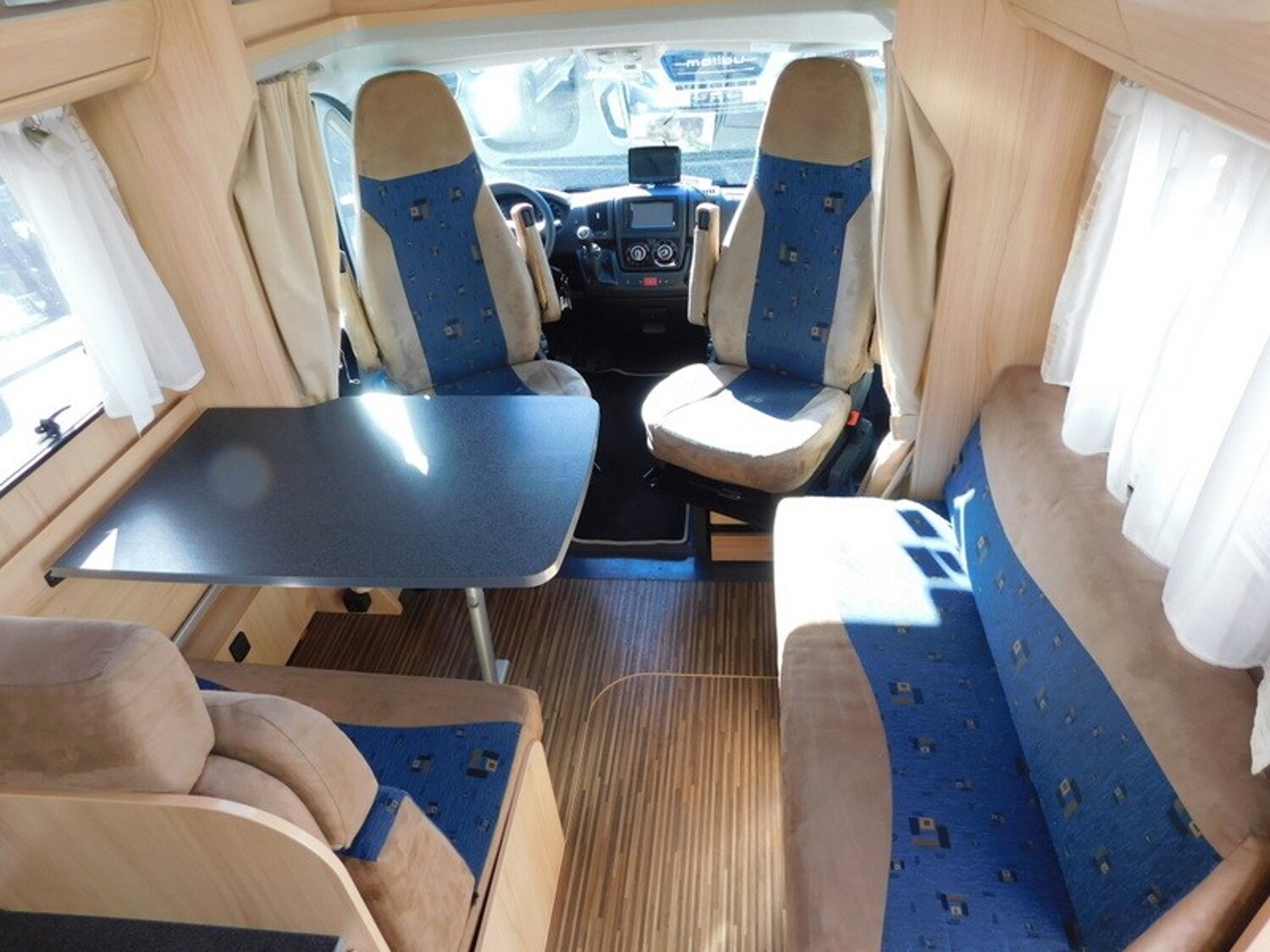 Sunlight T 64 Markise, RFK, Fahrradträger - Sunlight Reisemobil 2012 - Bild 7 Sunlight T 64 Markise, RFK, Fahrradträger - Bild 7