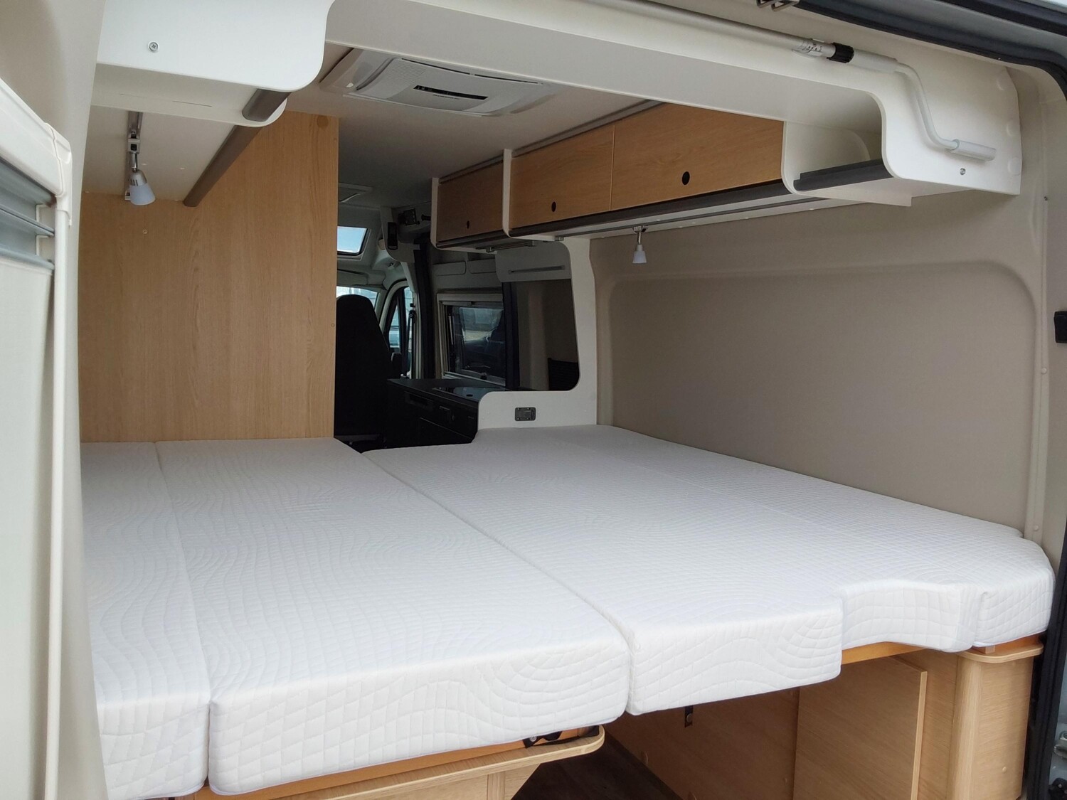 Sunlight Cliff X 640 Full LED & Dachklimaanlage - Bild 5