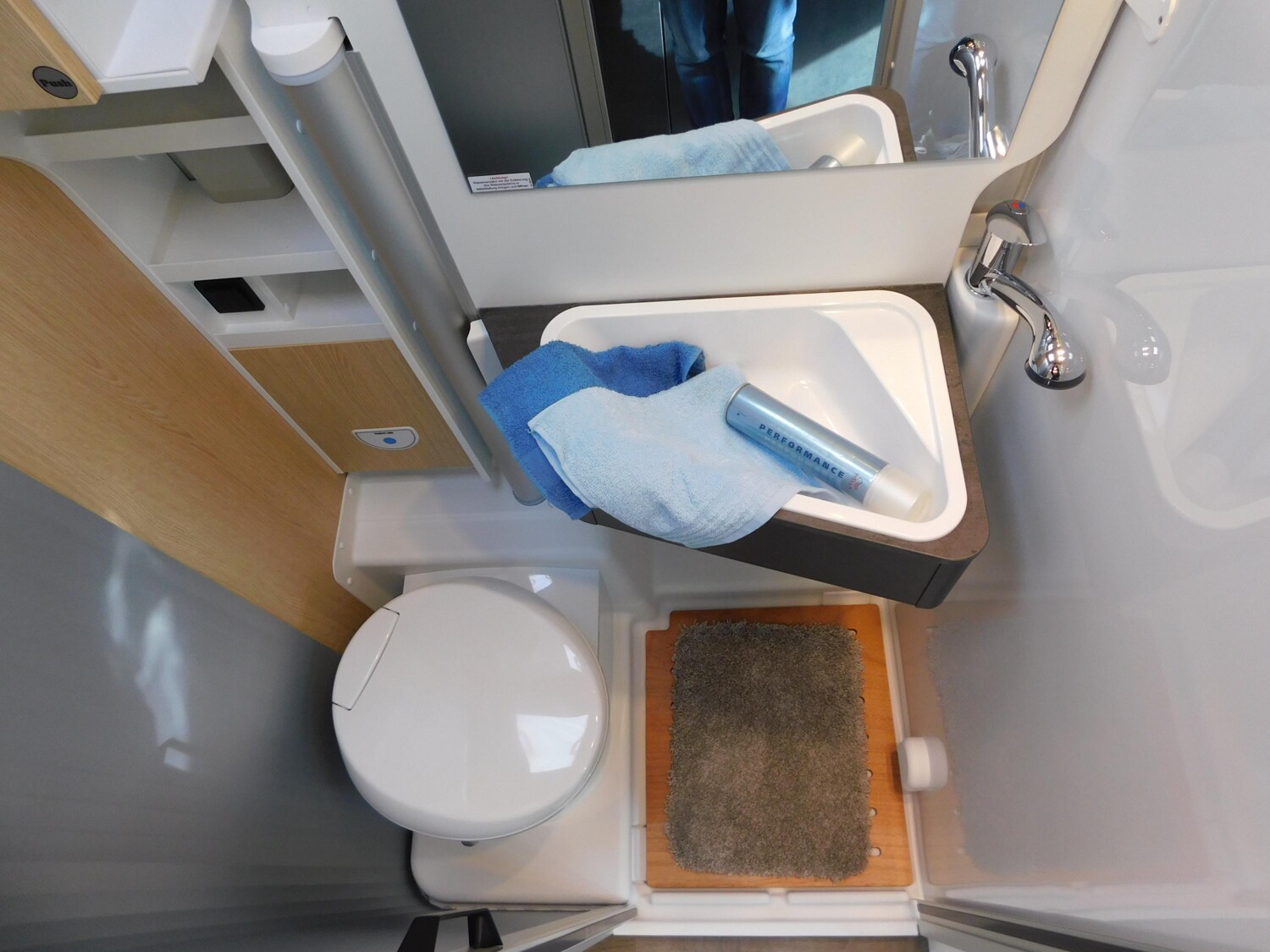 Sunlight Cliff X 640 ACC, Combi4D, Digital-Pkt, 8G-Autom. - Sunlight Reisemobil 2026 - Bild 21 Sunlight Cliff X 640 ACC, Combi4D, Digital-Pkt, 8G-Autom. - Bild 21