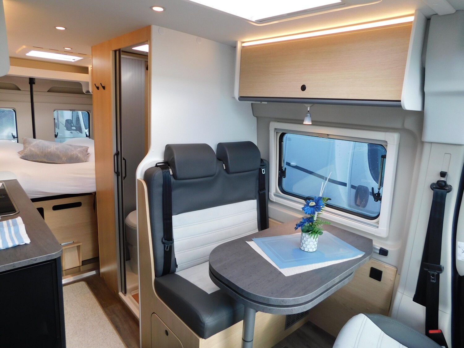 Sunlight Cliff X 640 ACC, Combi4D, Digital-Pkt, 8G-Autom. - Sunlight Reisemobil 2026 - Bild 11 Sunlight Cliff X 640 ACC, Combi4D, Digital-Pkt, 8G-Autom. - Bild 11