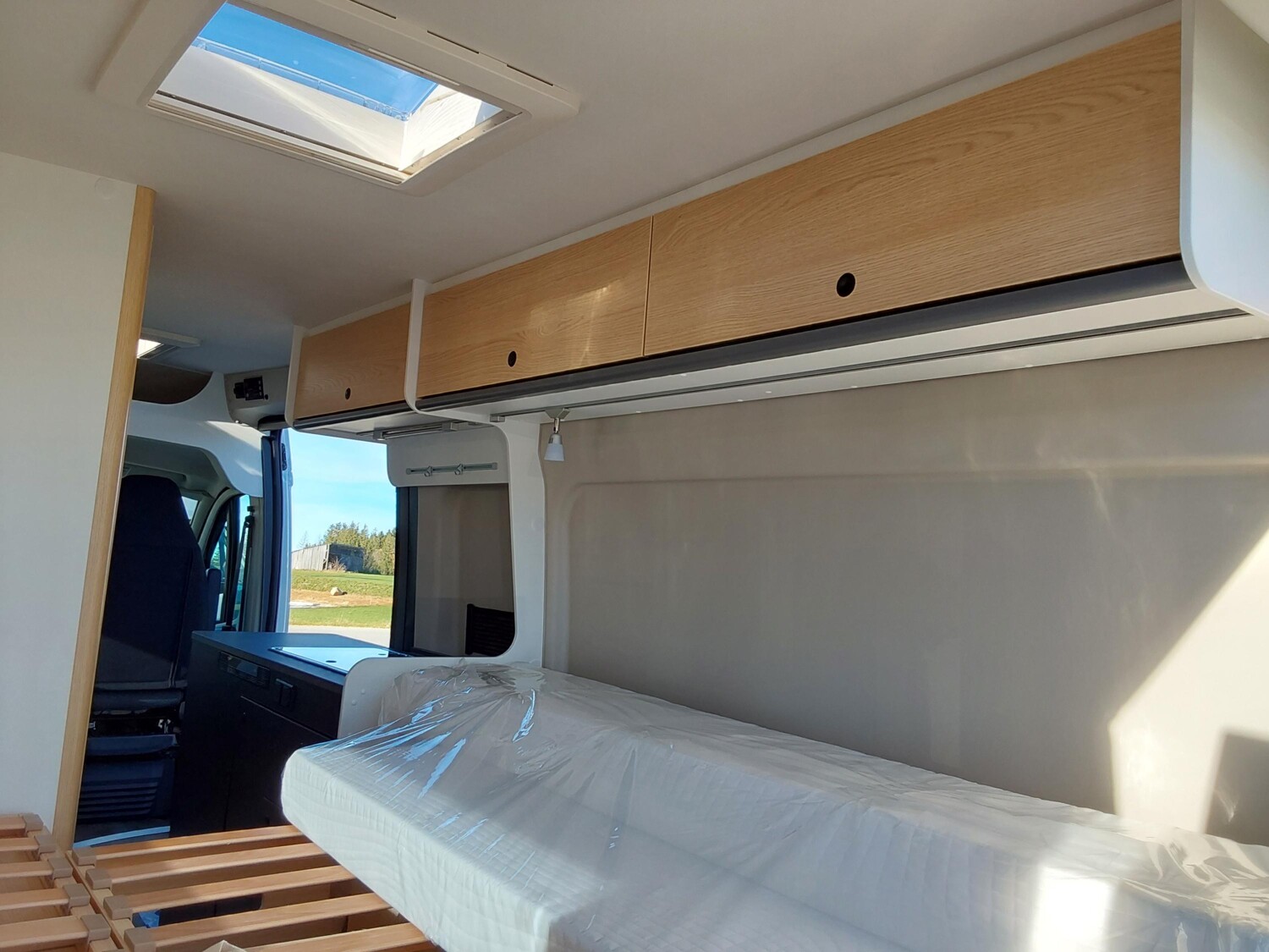 Sunlight Cliff 640 Peugeot - Bild 12