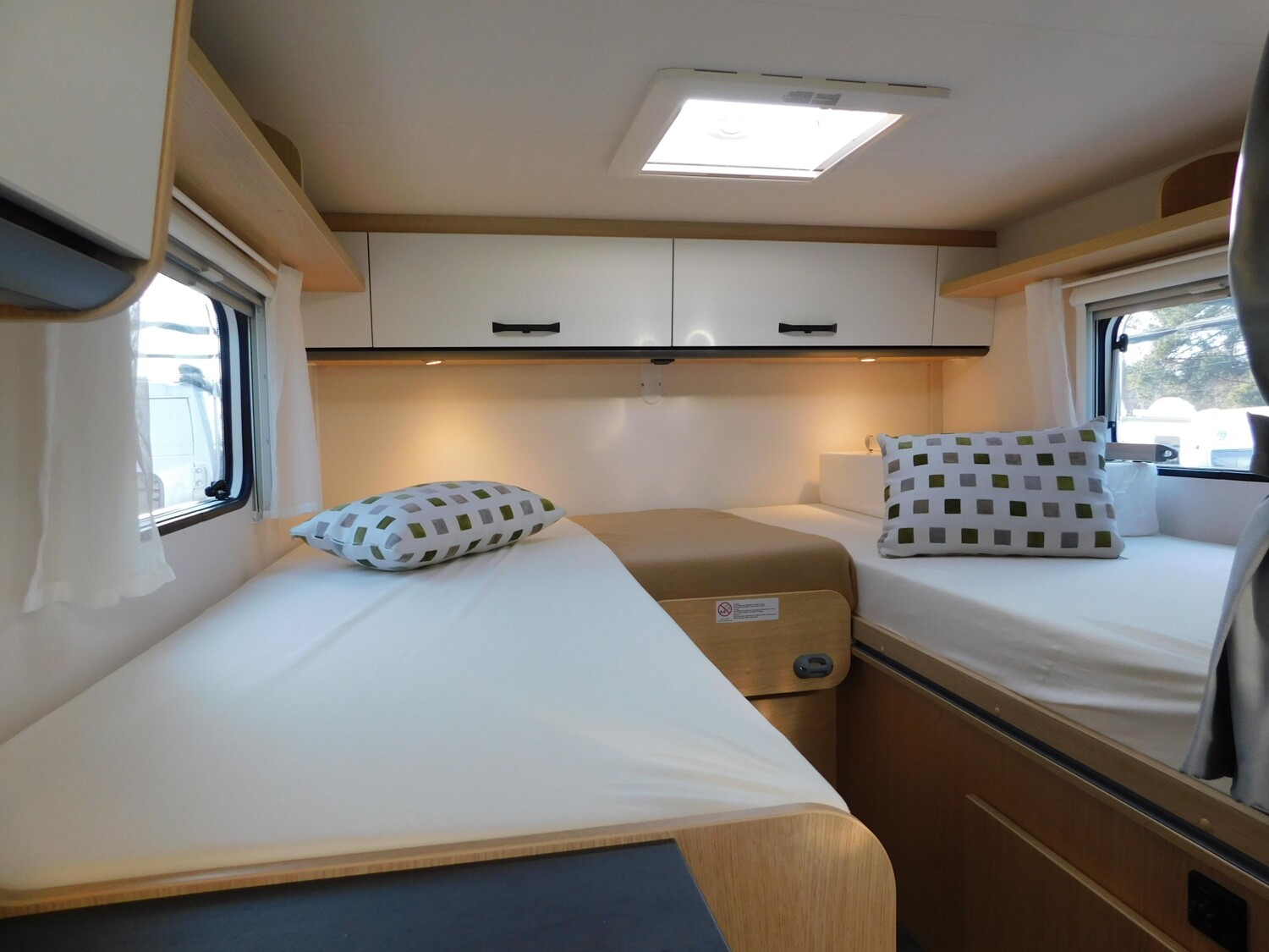 Sunlight Adventure V 66 Safety-Paket + ACC + Digitalpaket - Bild 15