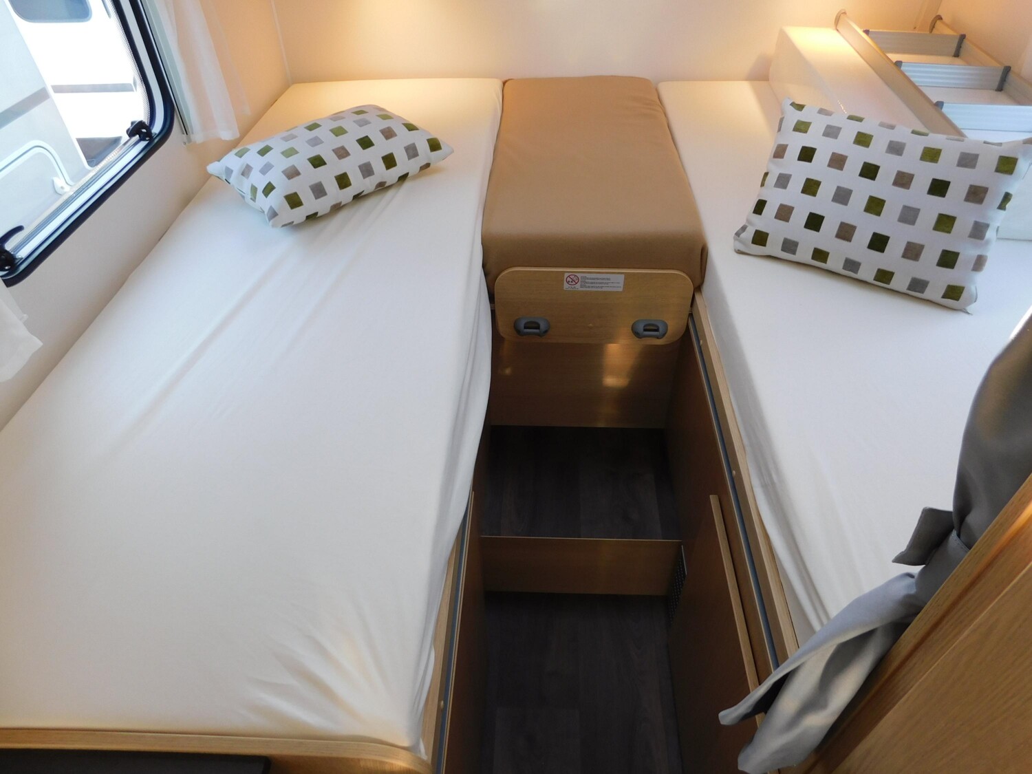 Sunlight Adventure V 66 Safety-Paket + ACC + Digitalpaket - Bild 16