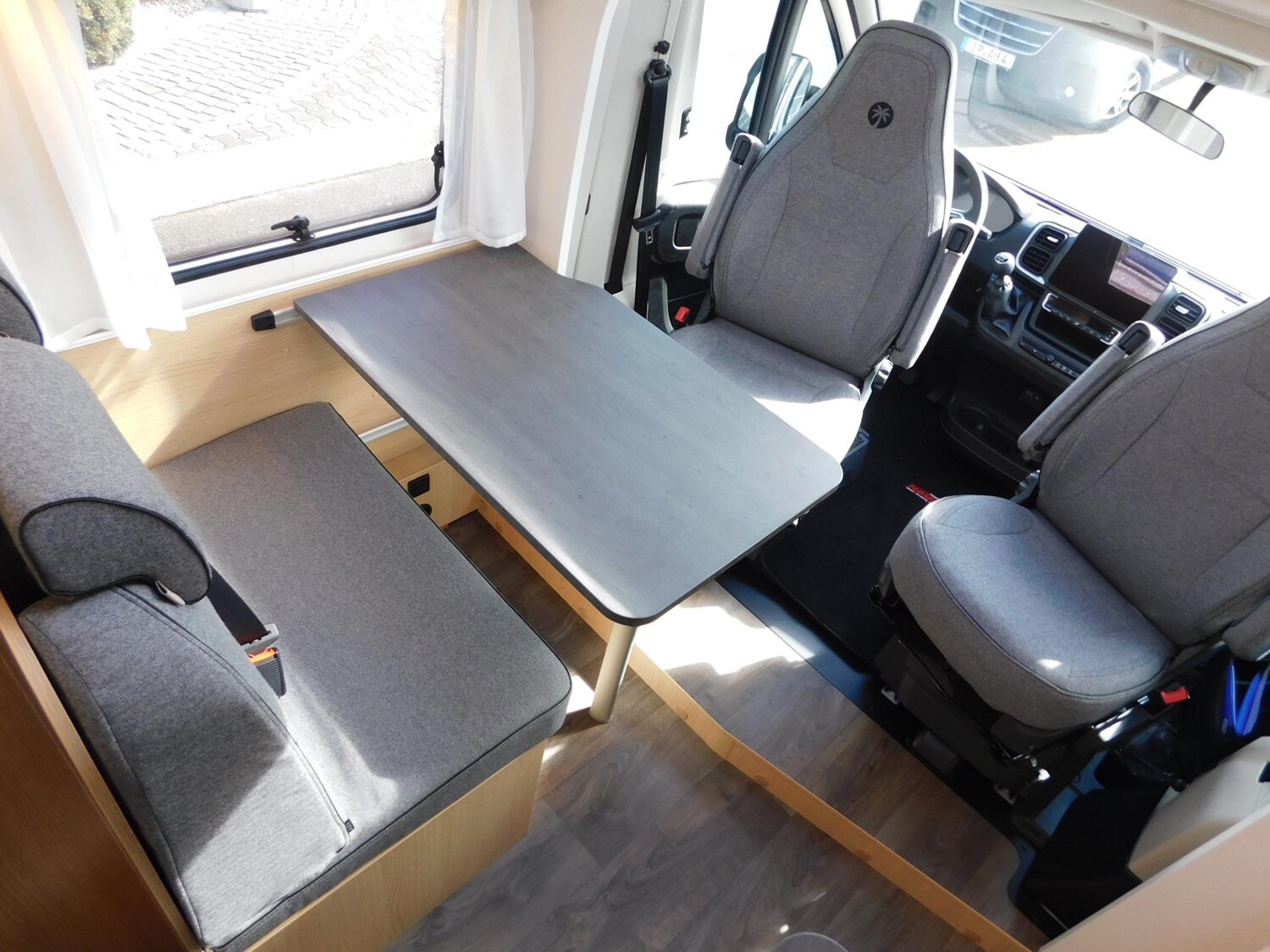 Sunlight Adventure V 66 Verfügbar ab November 2026 - Bild 13