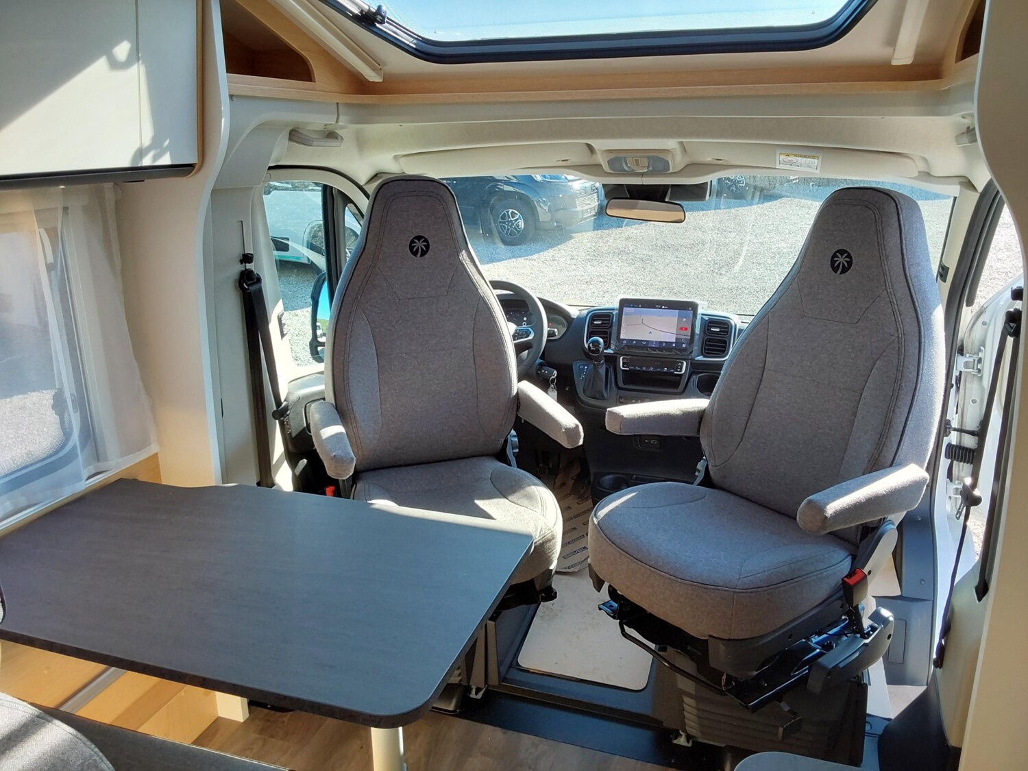 Sunlight Adventure V 66 Safetypaket+ACC, Navi+Kamera - Bild 8