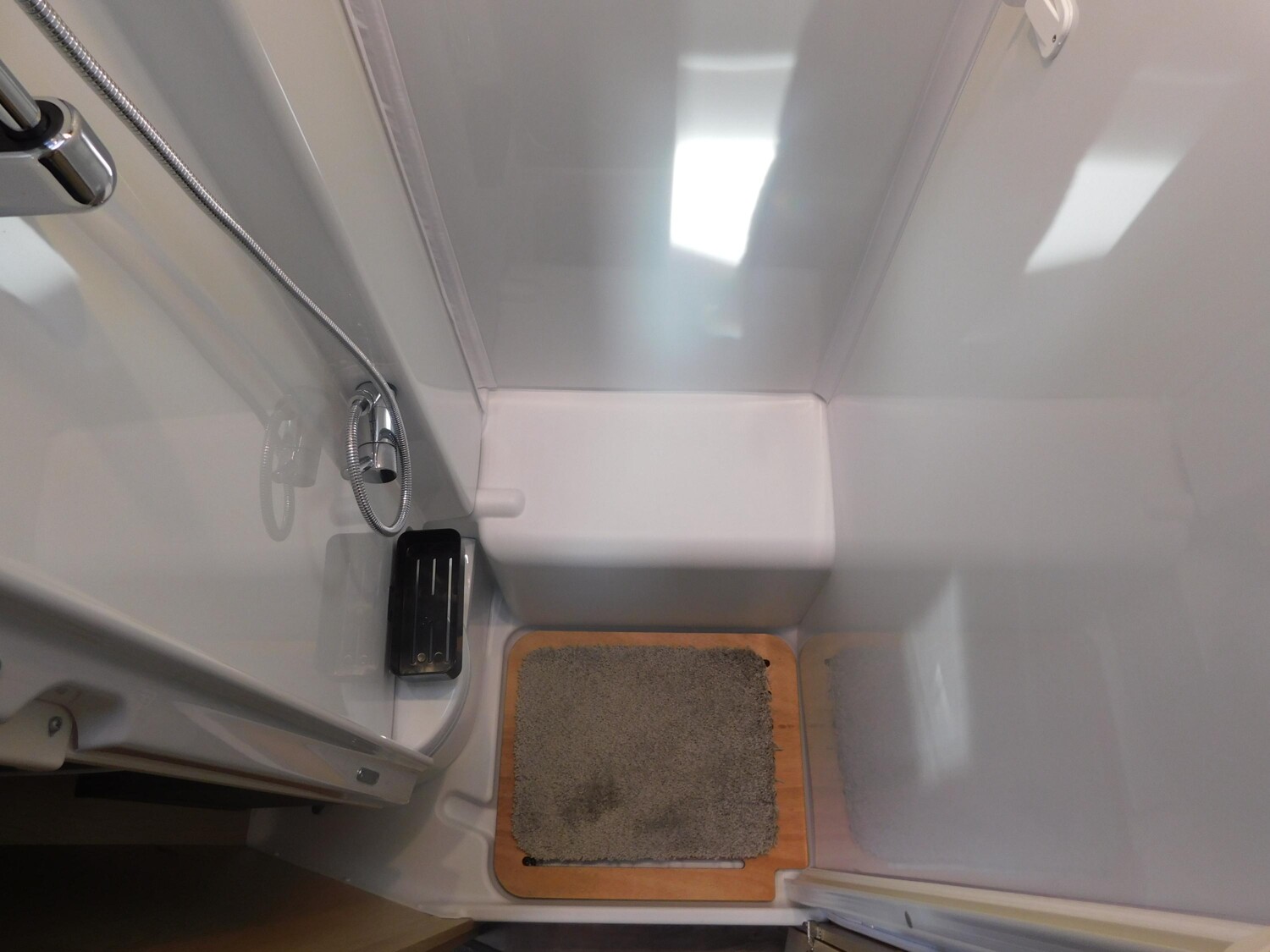 Sunlight Adventure T 66S OHNE Hubbett + ACC+Navi+Voll-LED - Bild 20