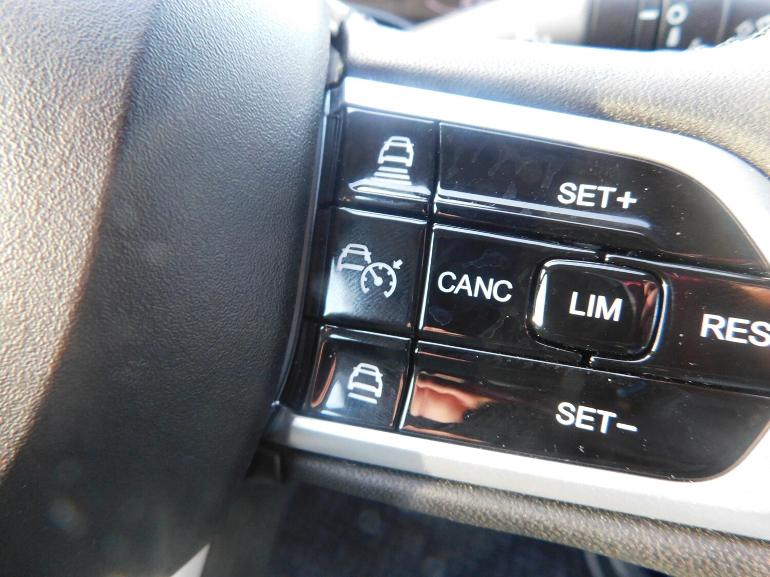 Sunlight Adventure T 66S OHNE Hubbett + ACC+Navi+Voll-LED - Bild 8