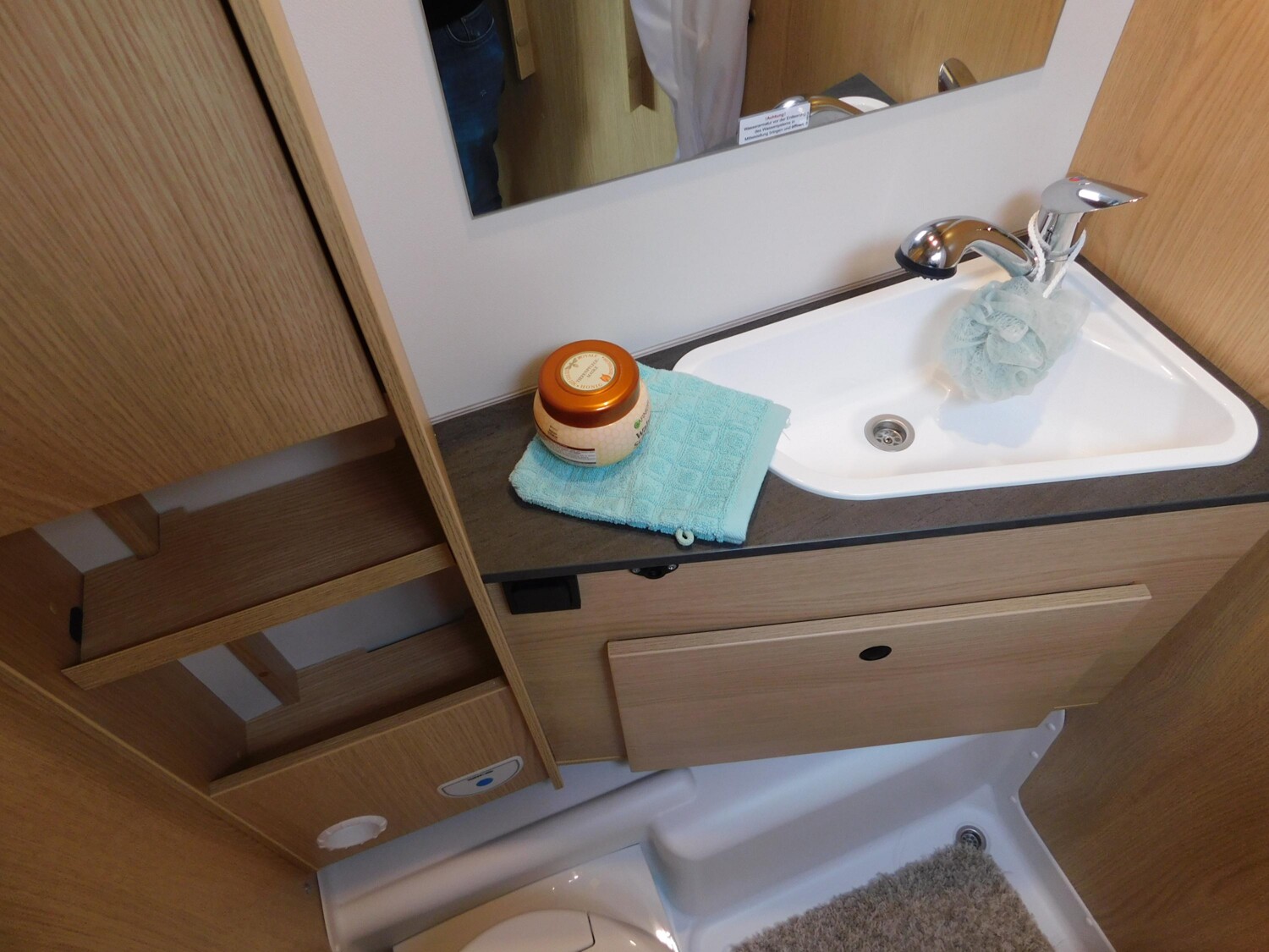 Sunlight Sub TS 67 Markise, Radträger, Hubbett - Bild 18