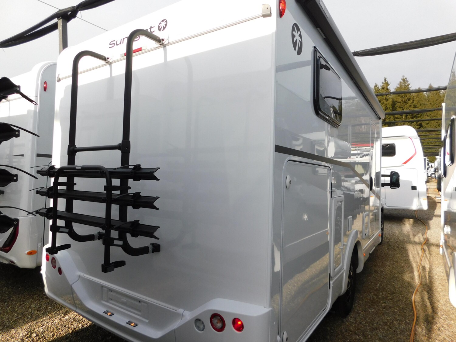 Sunlight Sub TS 67 Markise, Radträger, Hubbett - Bild 3