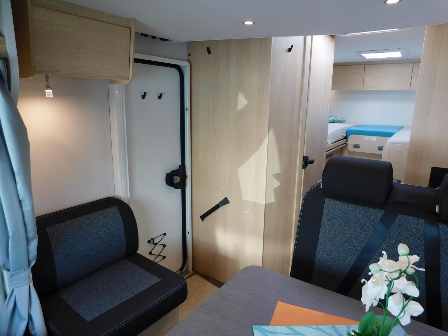 Sunlight Sub TS 67 Markise, Radträger, Hubbett - Bild 9