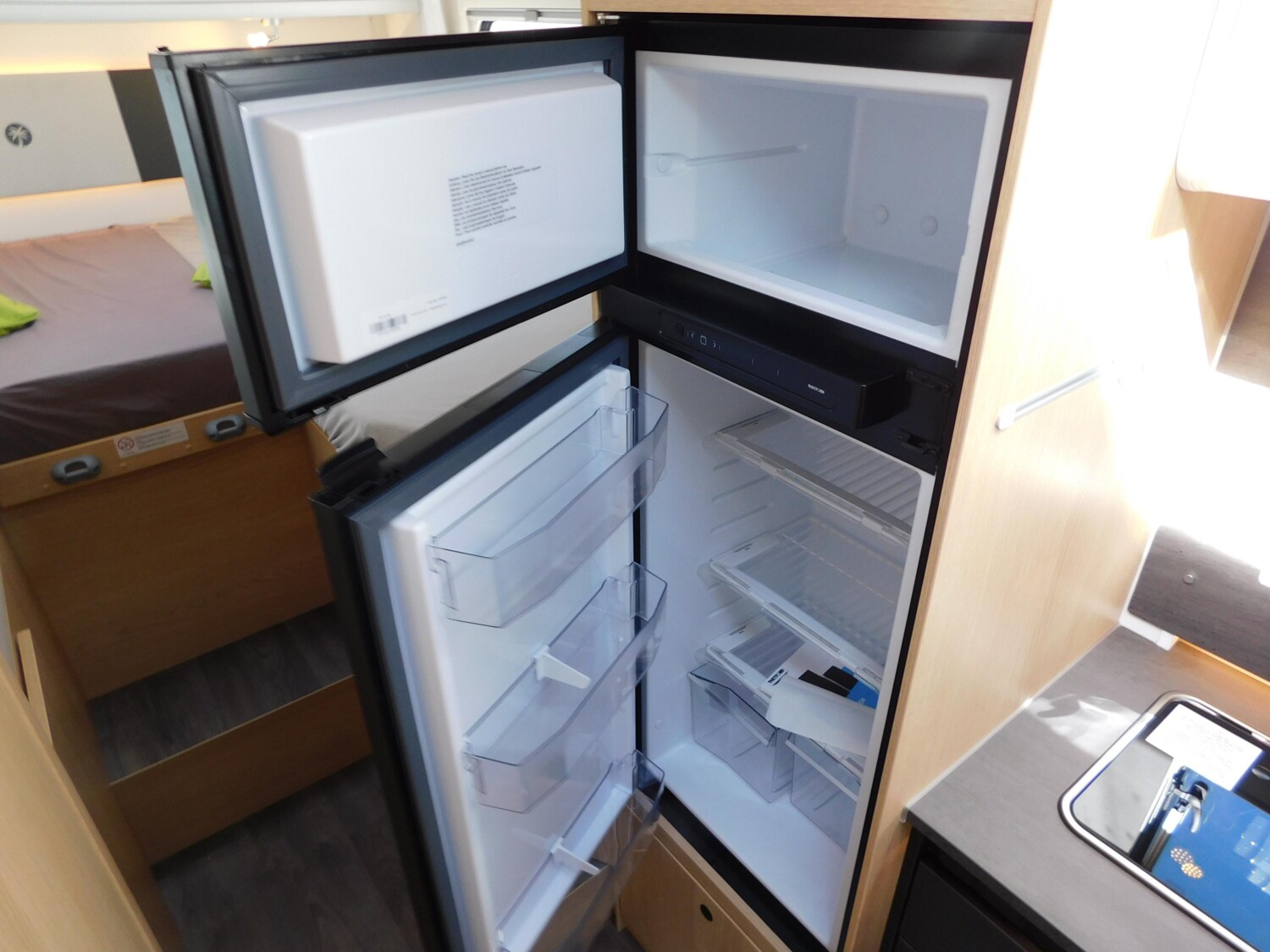 Sunlight Adventure T 67 Solar, LTE-Paket, Hubbett - Bild 16