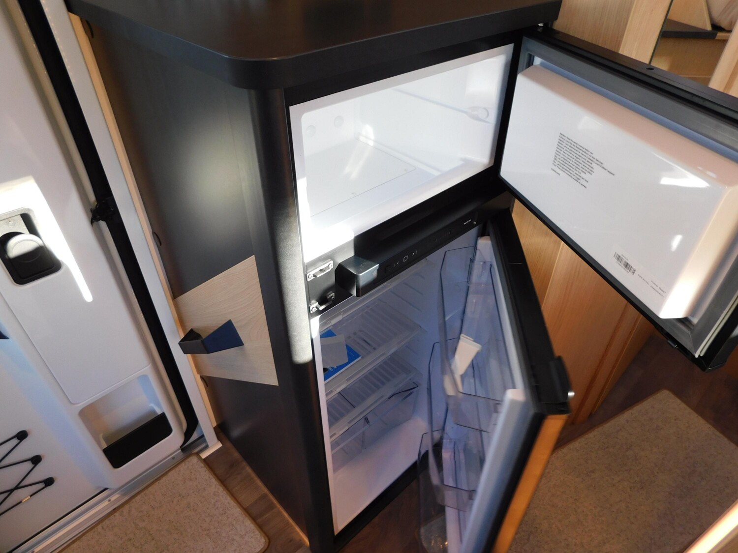 Sunlight Adventure T Ford 670S 12-Zoll-Navi, ACC, Hubbett - Bild 14