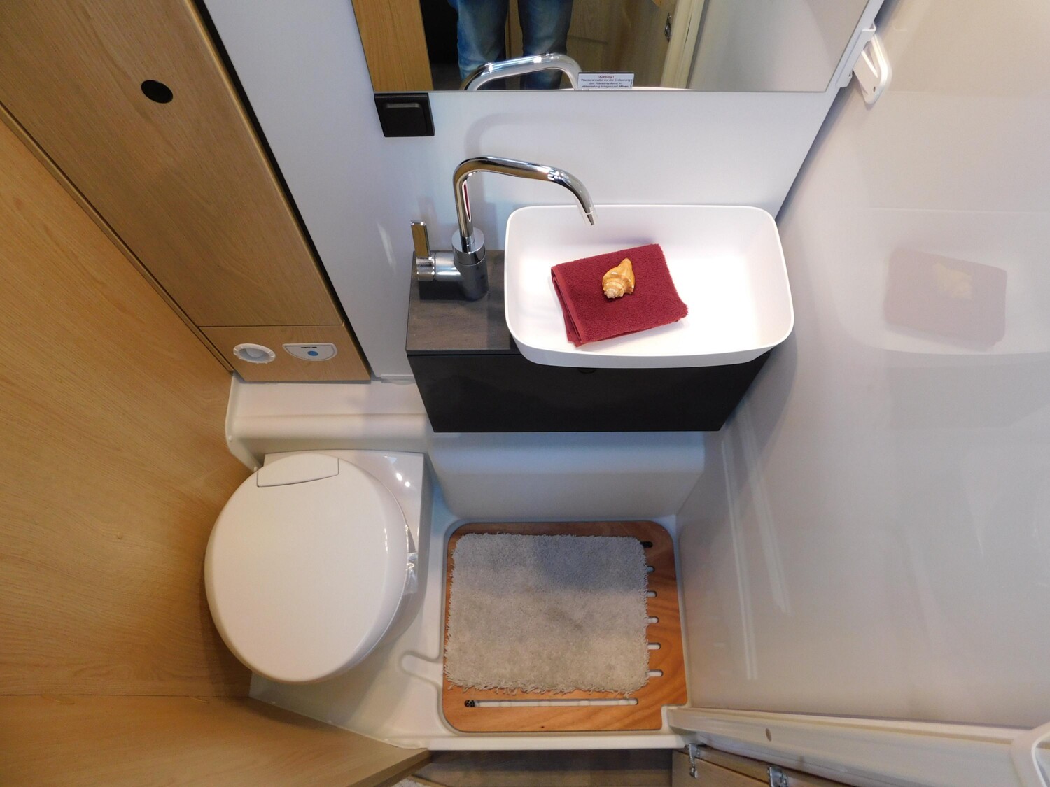 Sunlight Adventure T Ford 670S 12-Zoll-Navi, ACC, Hubbett - Bild 17