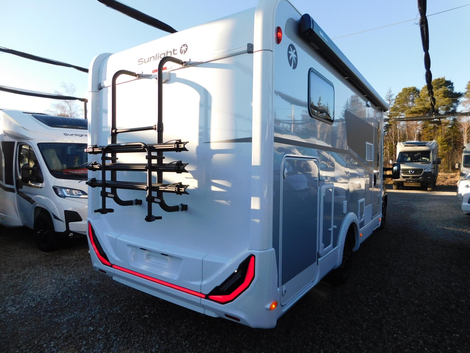 Sunlight Adventure T Ford 670S 12-Zoll-Navi, ACC, Hubbett - Bild 4