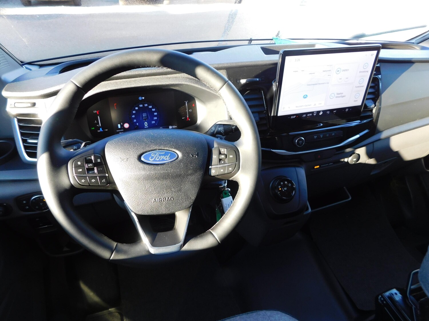 Sunlight Adventure T Ford 670S 12-Zoll-Navi, ACC, Hubbett - Bild 6