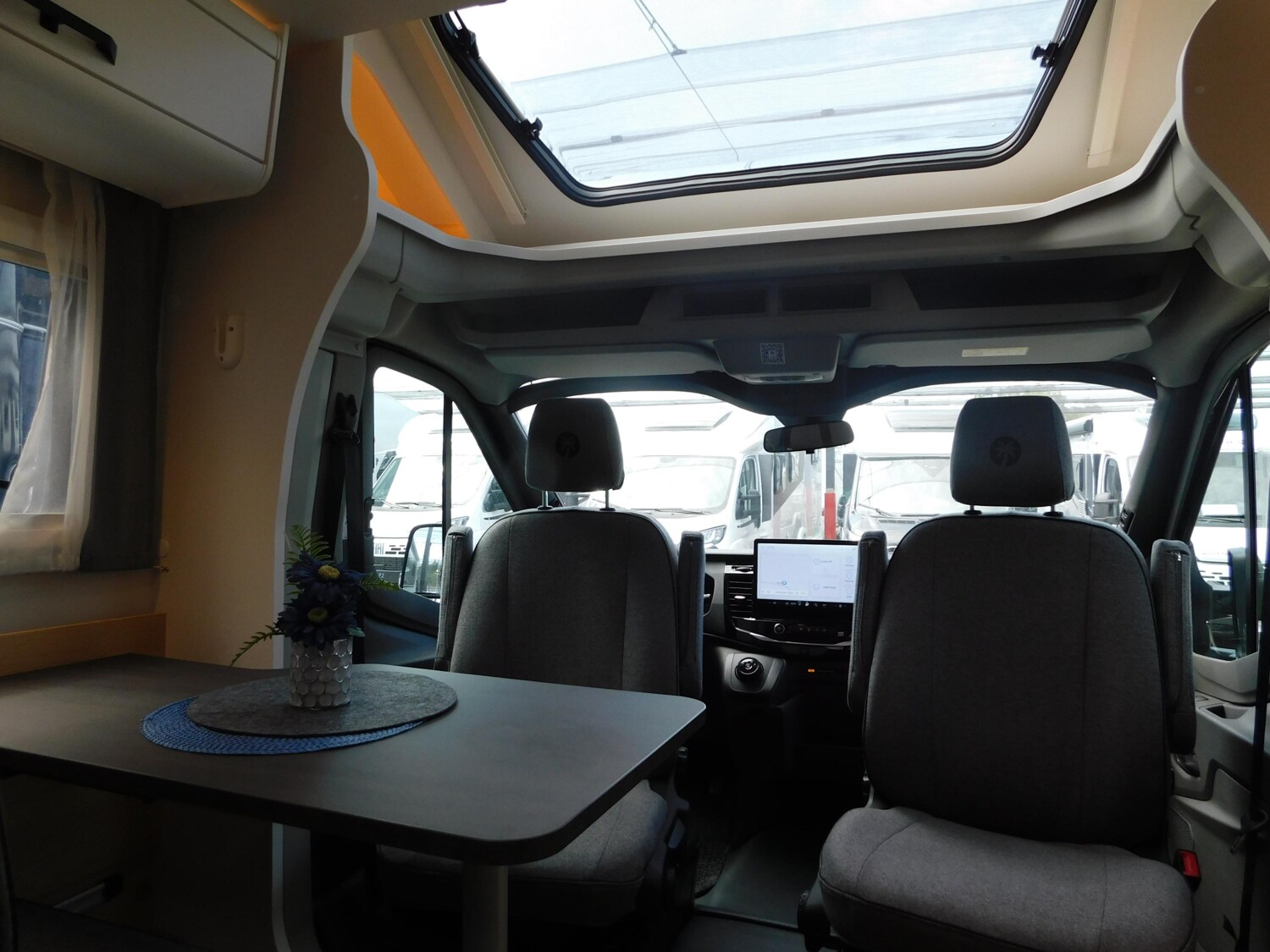 Sunlight Adventure T Ford 670S ACC+Hubbett+Autom.+Xenon - Bild 13
