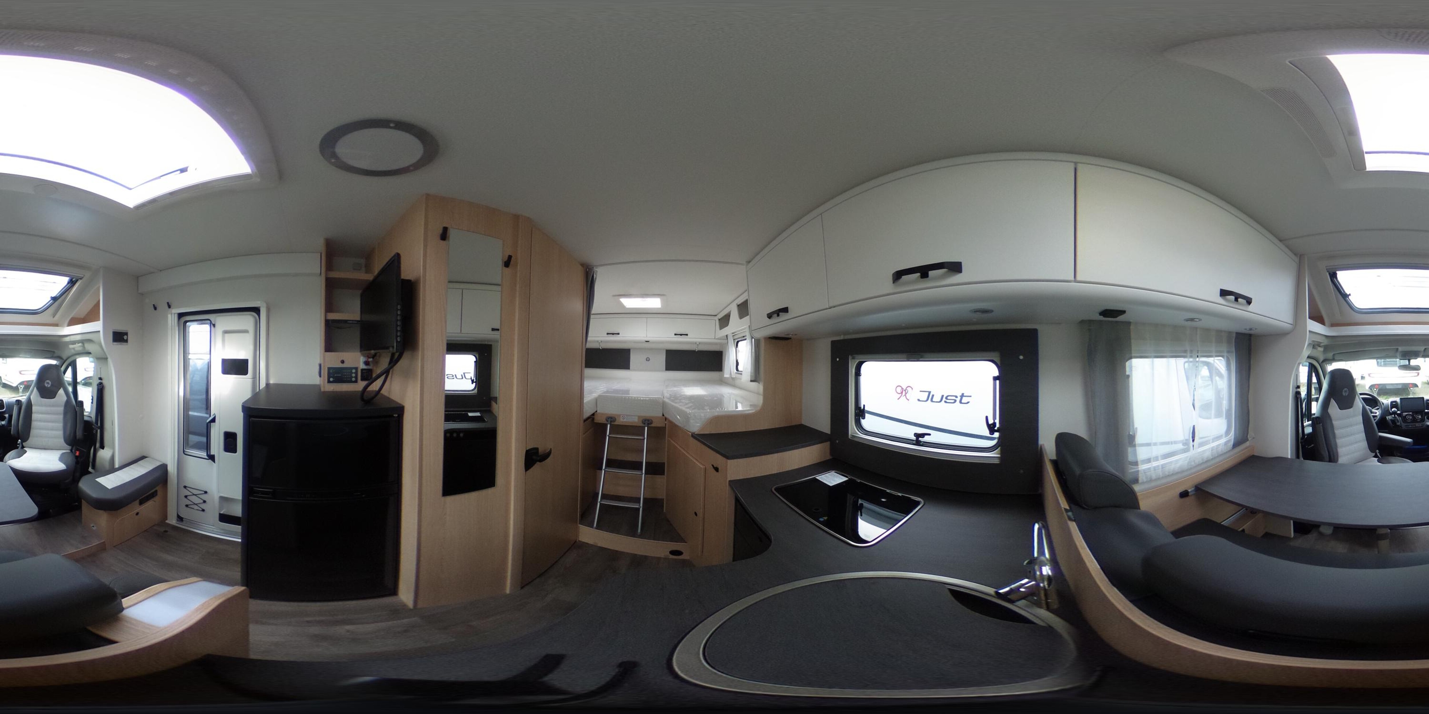 360° Ansicht Sunlight Adventure T 67S OHNE Hubbett, nur Tageszulassung