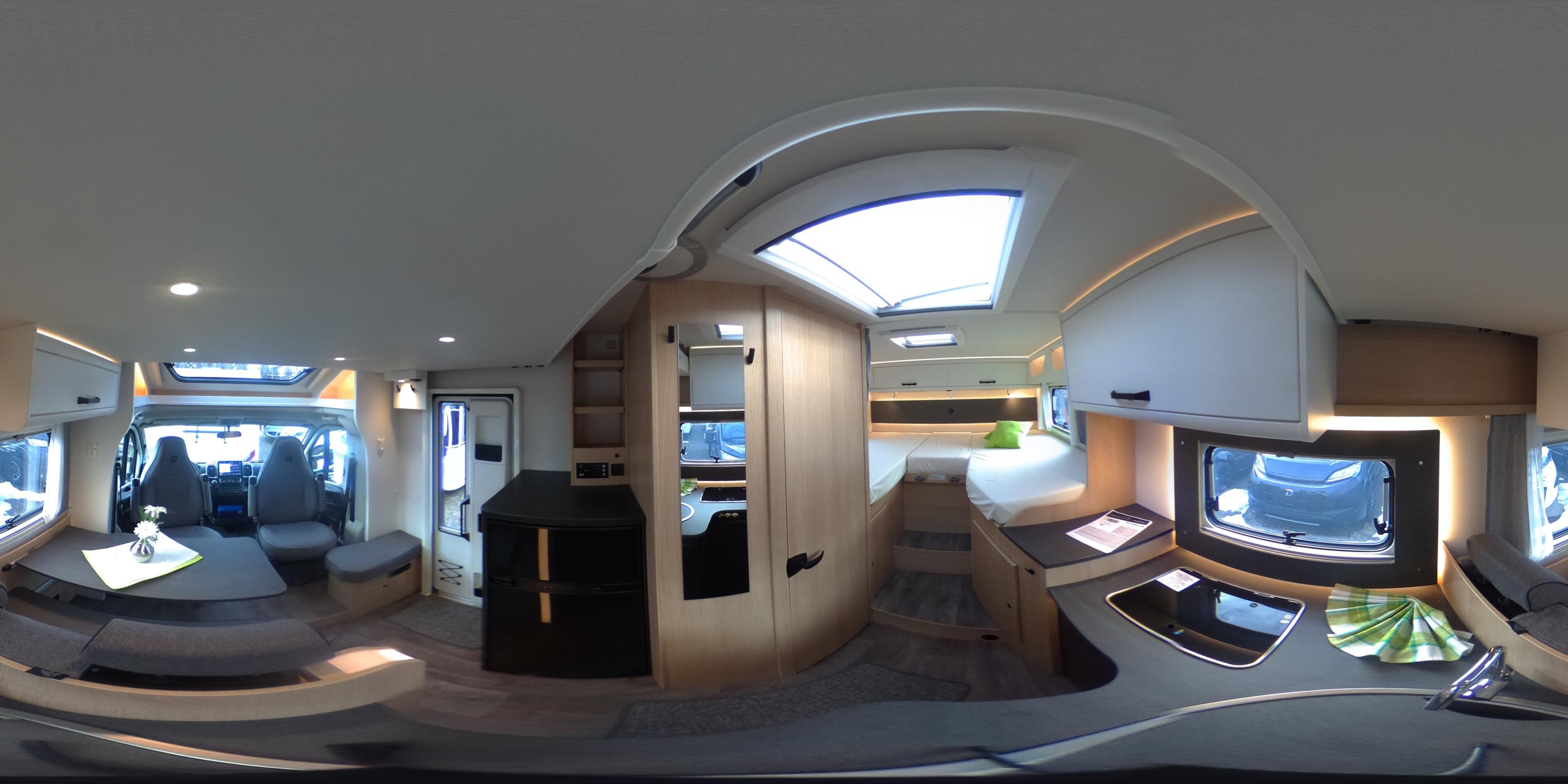 360° Ansicht Sunlight Adventure T 67S Hubbett + Digitalpaket