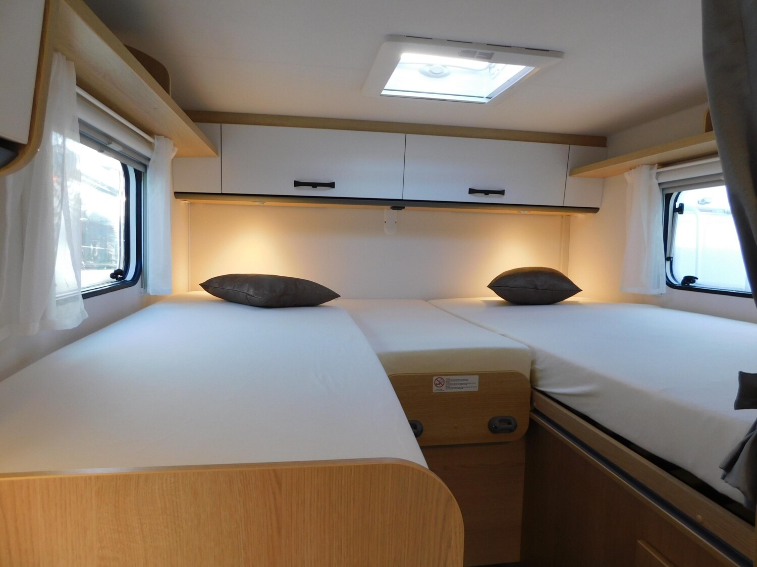 Sunlight Adventure V 67S mit neuem Easy-Fold-Zusatzbett ! - Sunlight Reisemobil 2026 - Bild 15 Sunlight Adventure V 67S mit neuem Easy-Fold-Zusatzbett ! - Bild 15