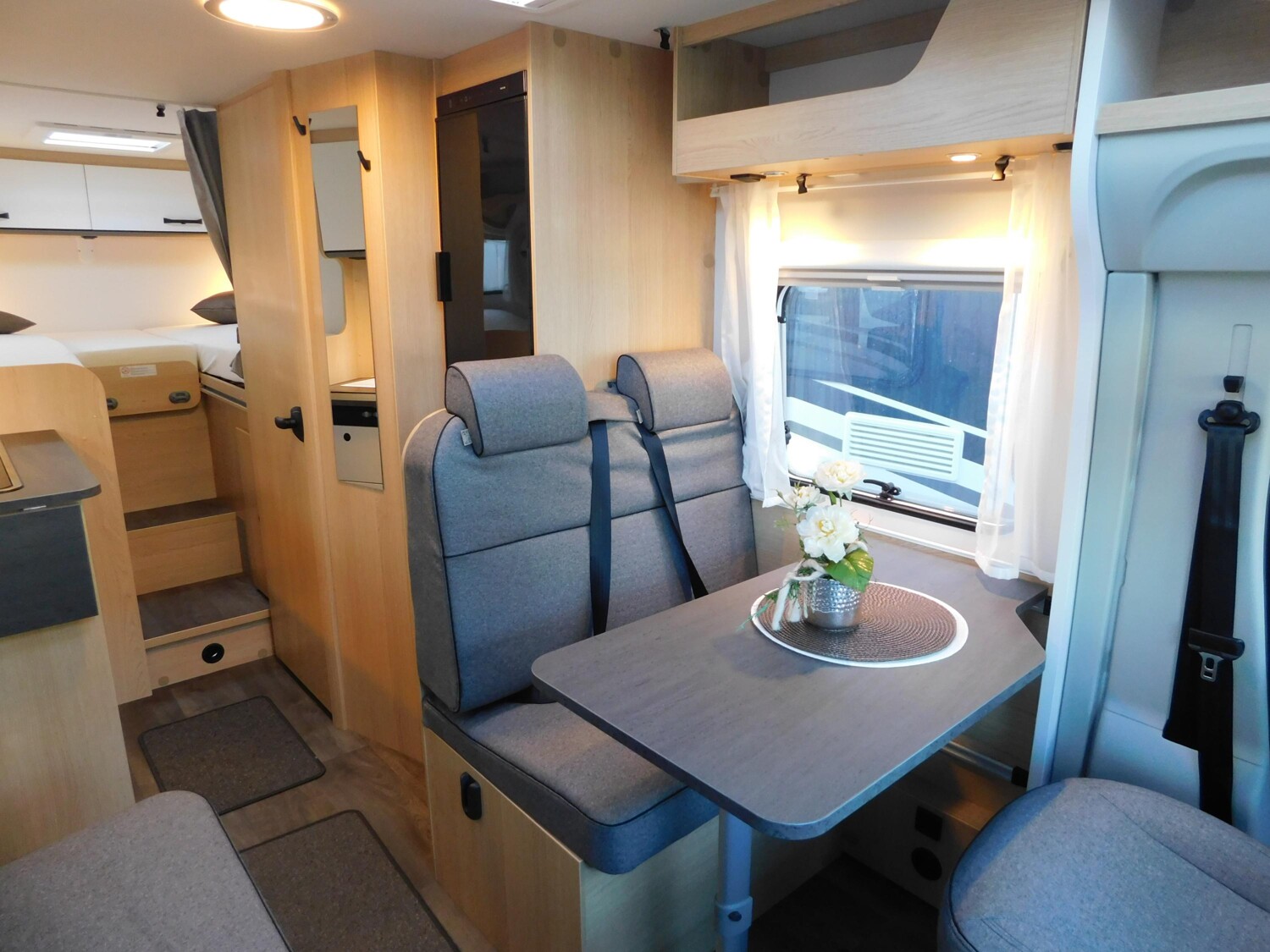Sunlight Adventure V 67S mit neuem Easy-Fold-Zusatzbett ! - Sunlight Reisemobil 2026 - Bild 8 Sunlight Adventure V 67S mit neuem Easy-Fold-Zusatzbett ! - Bild 8