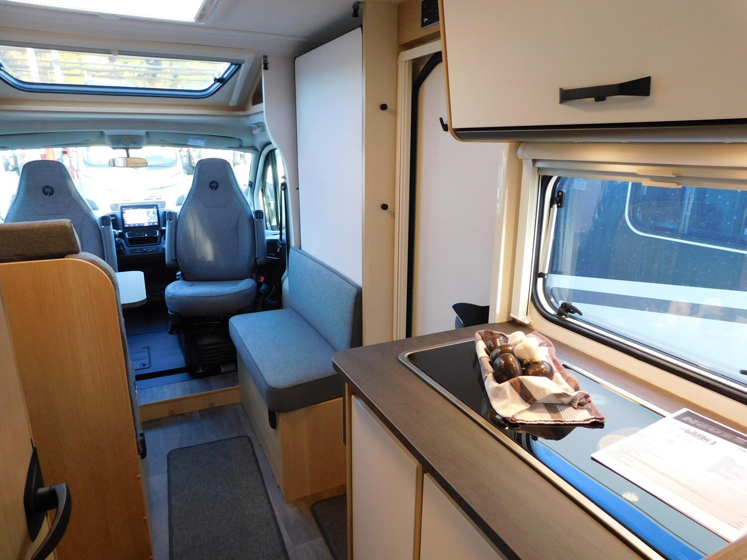 Sunlight Adventure V 67S mit neuem Easy-Fold-Zusatzbett ! - Sunlight Reisemobil 2026 - Bild 10 Sunlight Adventure V 67S mit neuem Easy-Fold-Zusatzbett ! - Bild 10