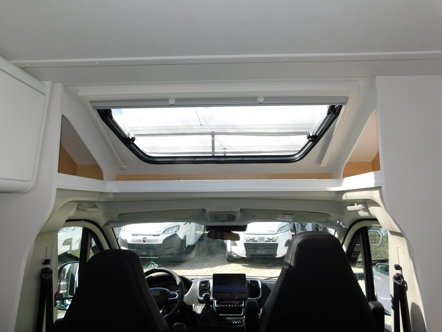 Sunlight Adventure T 67S OHNE Hubbett, mit ACC+Navi+RFK - Bild 7